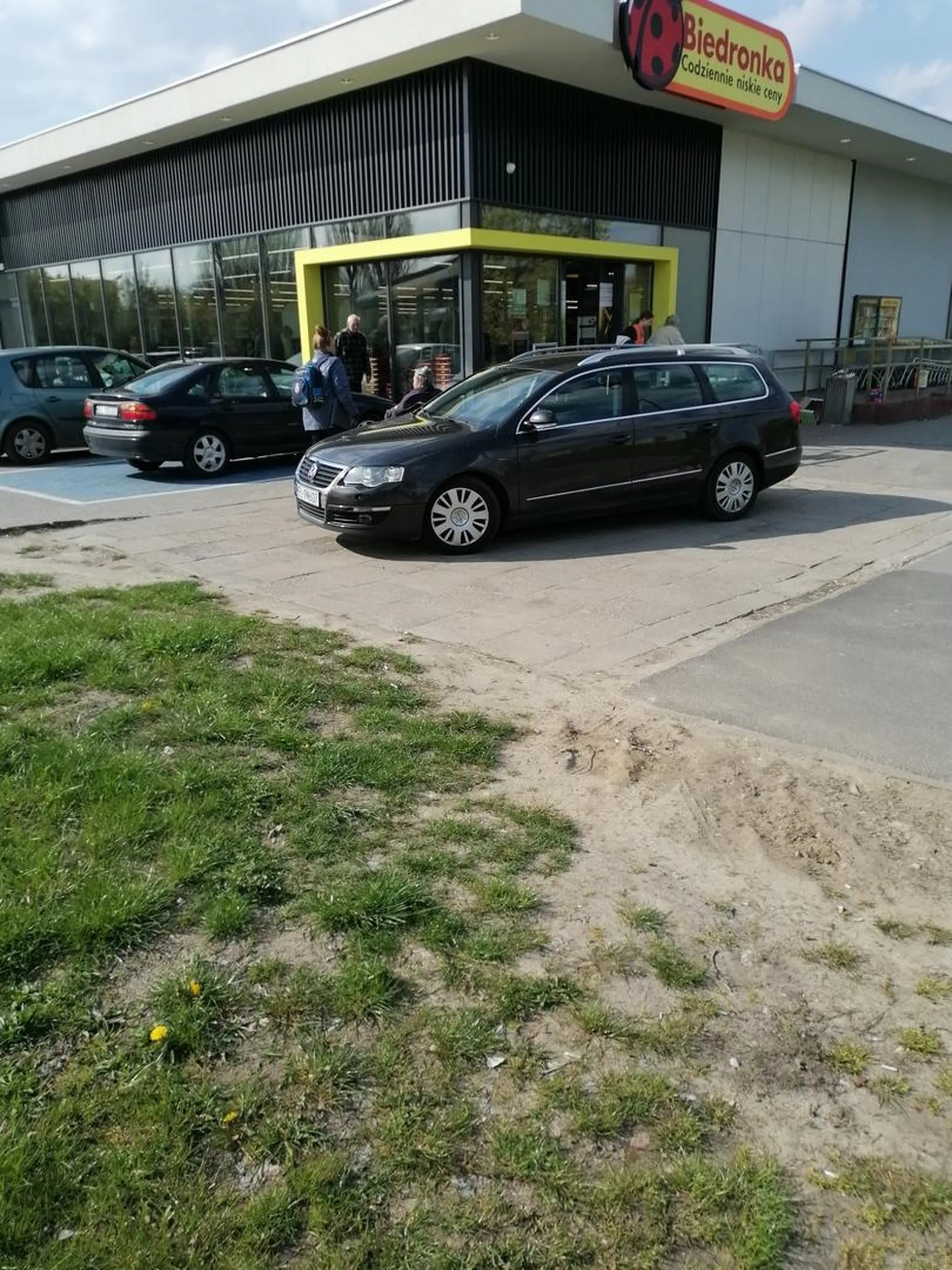 Do środka trzeba było wjechać!