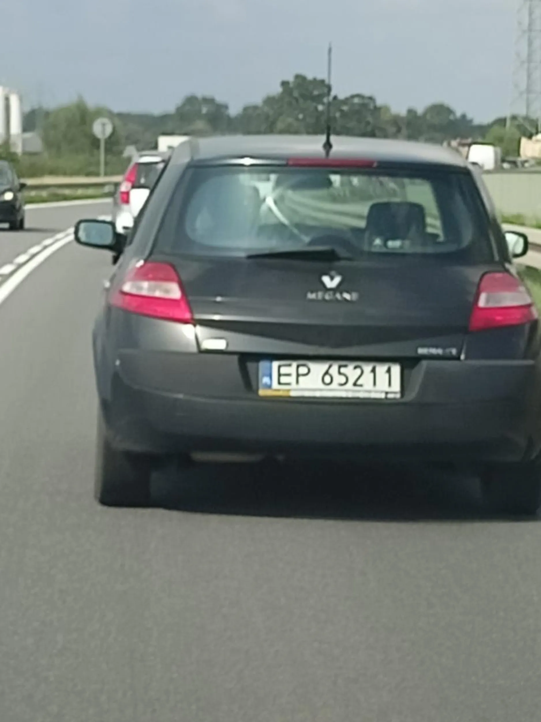 Gratulacje kobieto wygranej prawka w Leysach za to wymuszenie powinni ci je zabrać szympans ma więcej mózgu niż ty !!!!