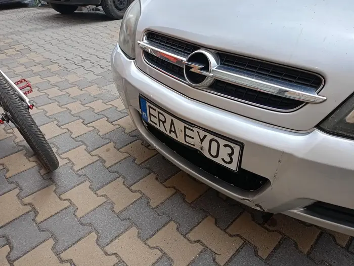 Parkowanie przy stojaku na rowery