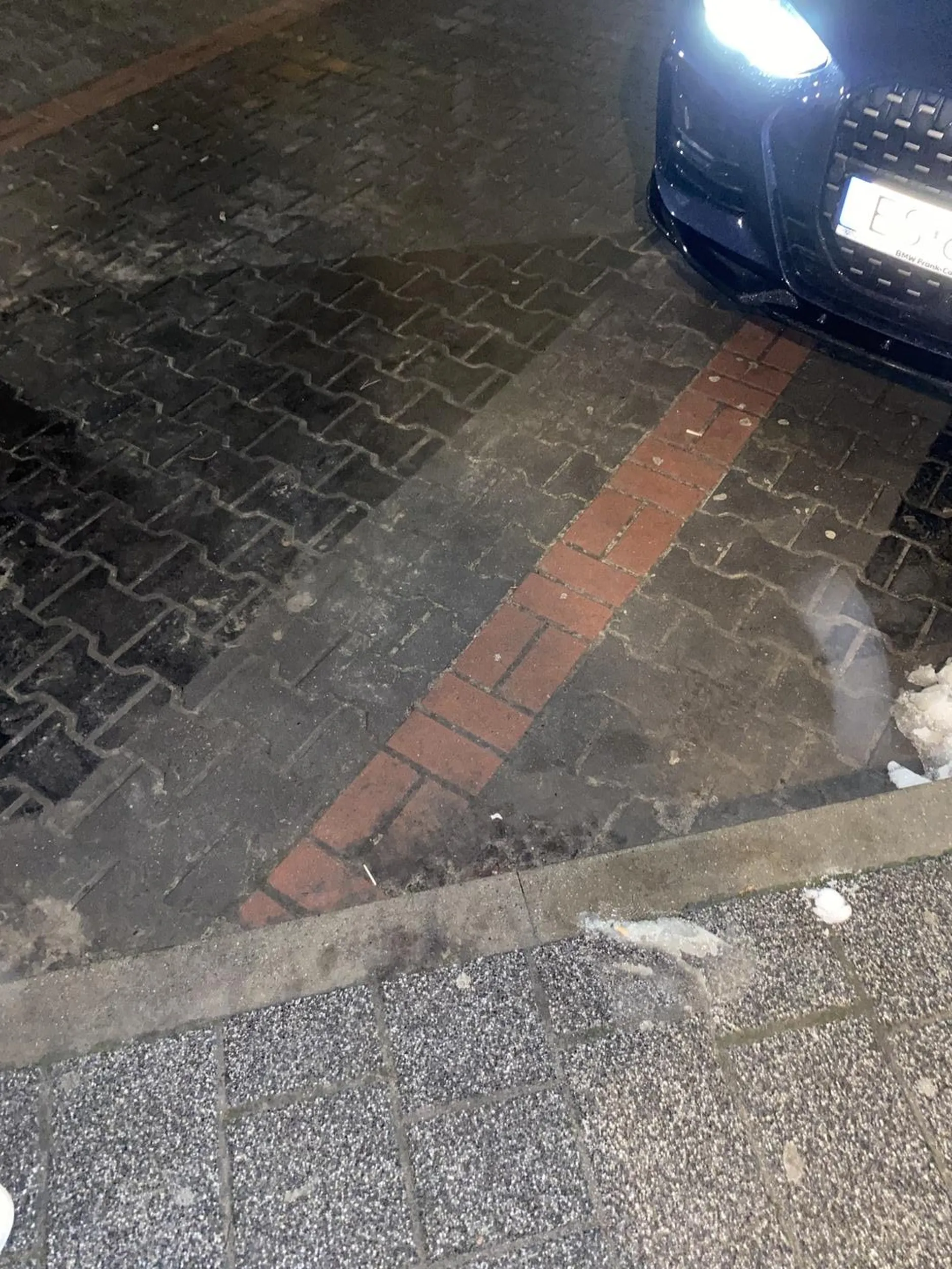 Pan z Bmw nie umie parkowac