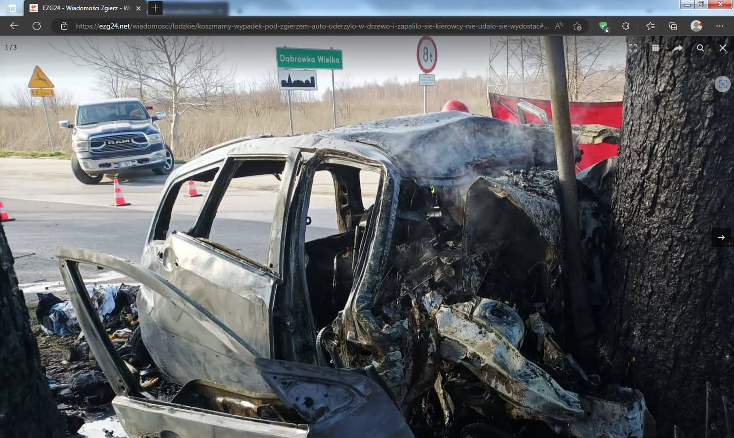 Pan jest mocno niebezpieczny nie stosuje się do przepisów w ruchu drogowym wyprzedza na ciągłej i skręca z jednokierunkowej w lewo z prawego pasa i jeszcze ma pretensje. Najwyraźniej ma wszystko w D bo ma kasiorę i może układy.