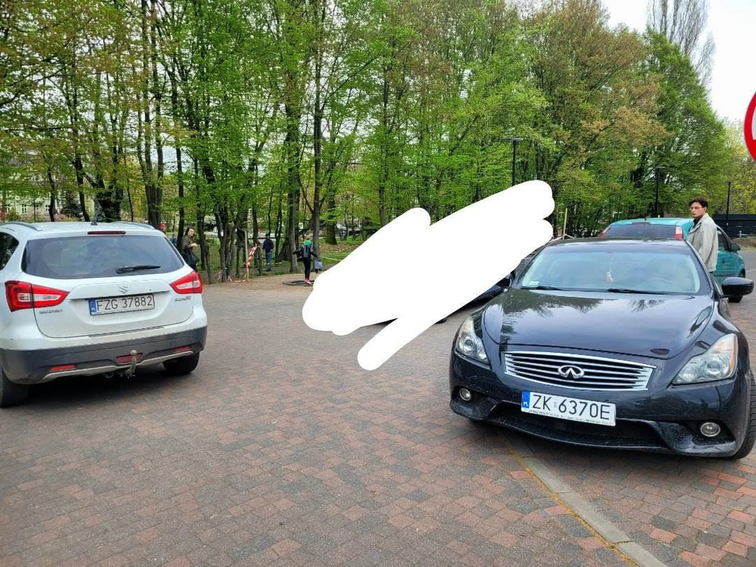 Chyba cię pojebalo z tym parkowaniem.