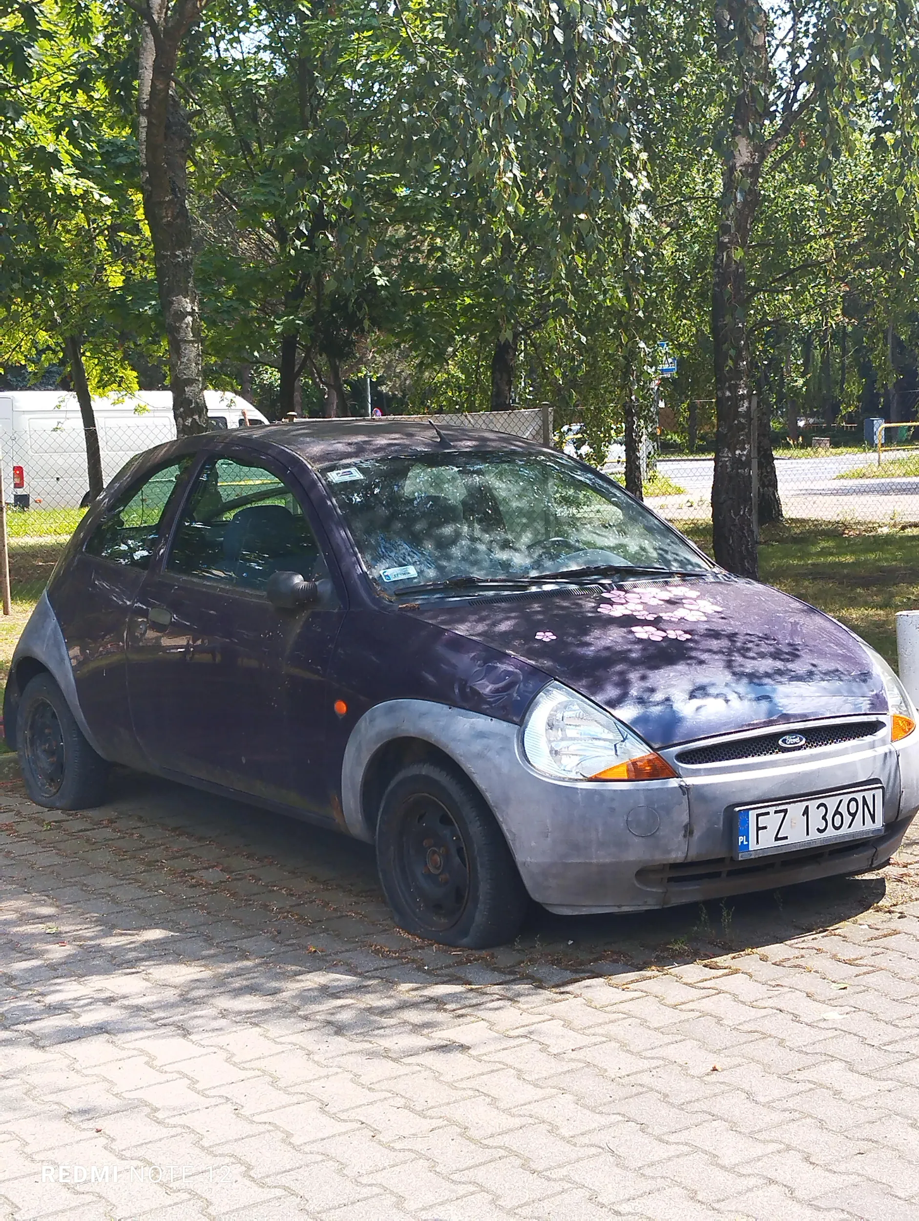 Stoi już dobre kilka lat w Śremie pod kościołem