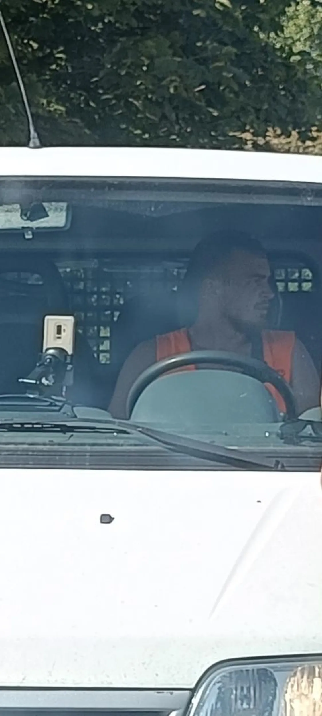 Uwaga na tego kierowcę lubi rzucać obrzydliwe teksty w stosunku do kobiet. Zielona Góra zacisze