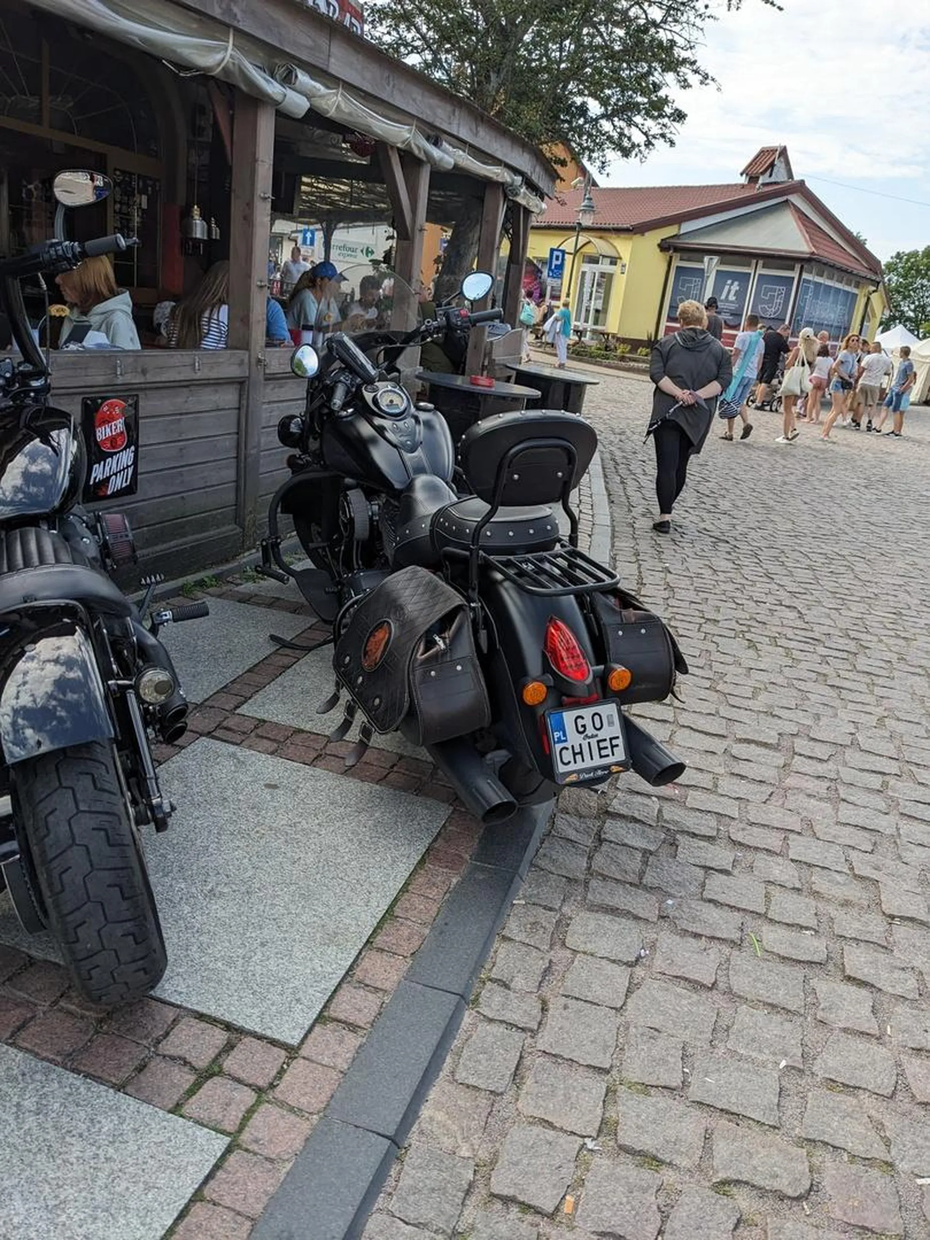 Piękny motocyk,l pozdrawiam