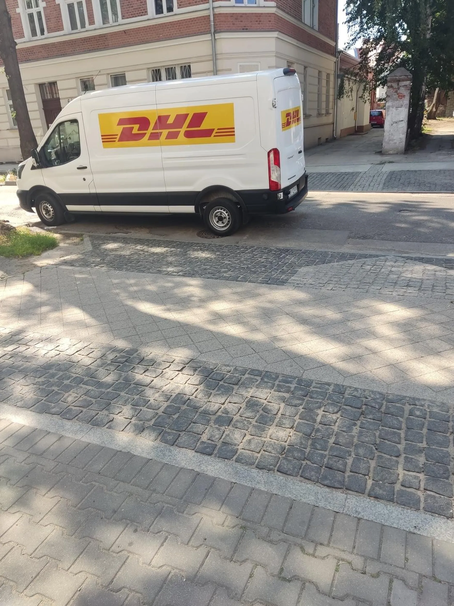Mega parkowanie od DHL