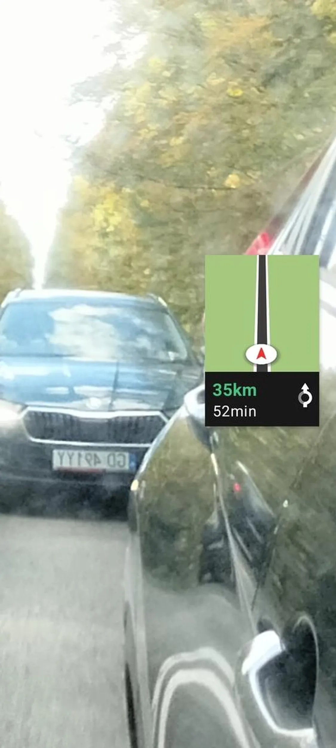 Wariat drogowy poczas próby wyprzedzania maksymalnie przyśpieszył.GD491YY