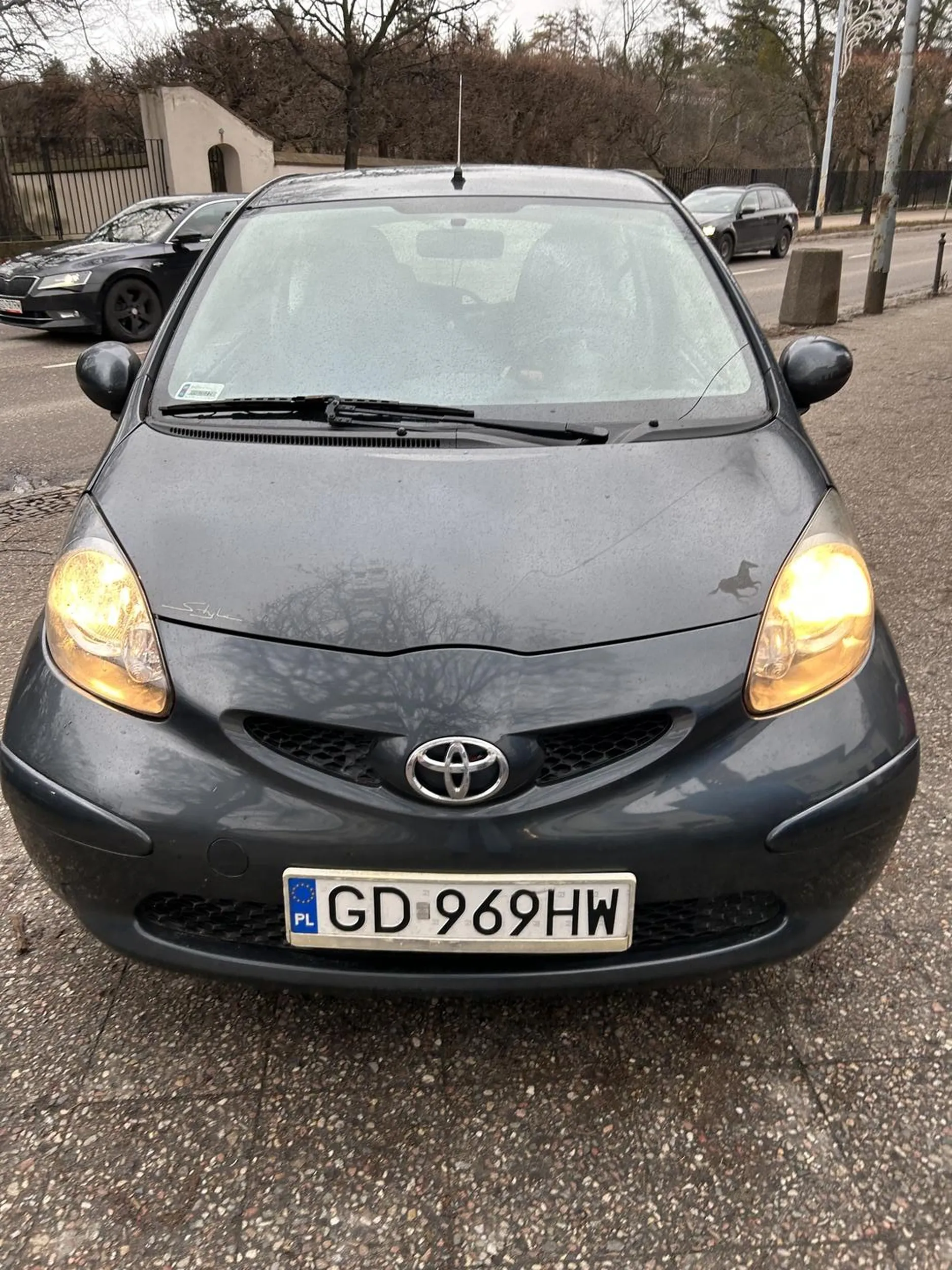 Kobieta zaparkowała mój samochód, że nie mogłem wyjechać a gdy poprosiłem ją o przestawienie auta zapytała czy nie widziałem pumy? - spytałem jakiej pumy? - tej co ma jaja z gumy! Wesołych świat dla tej okropnej istoty