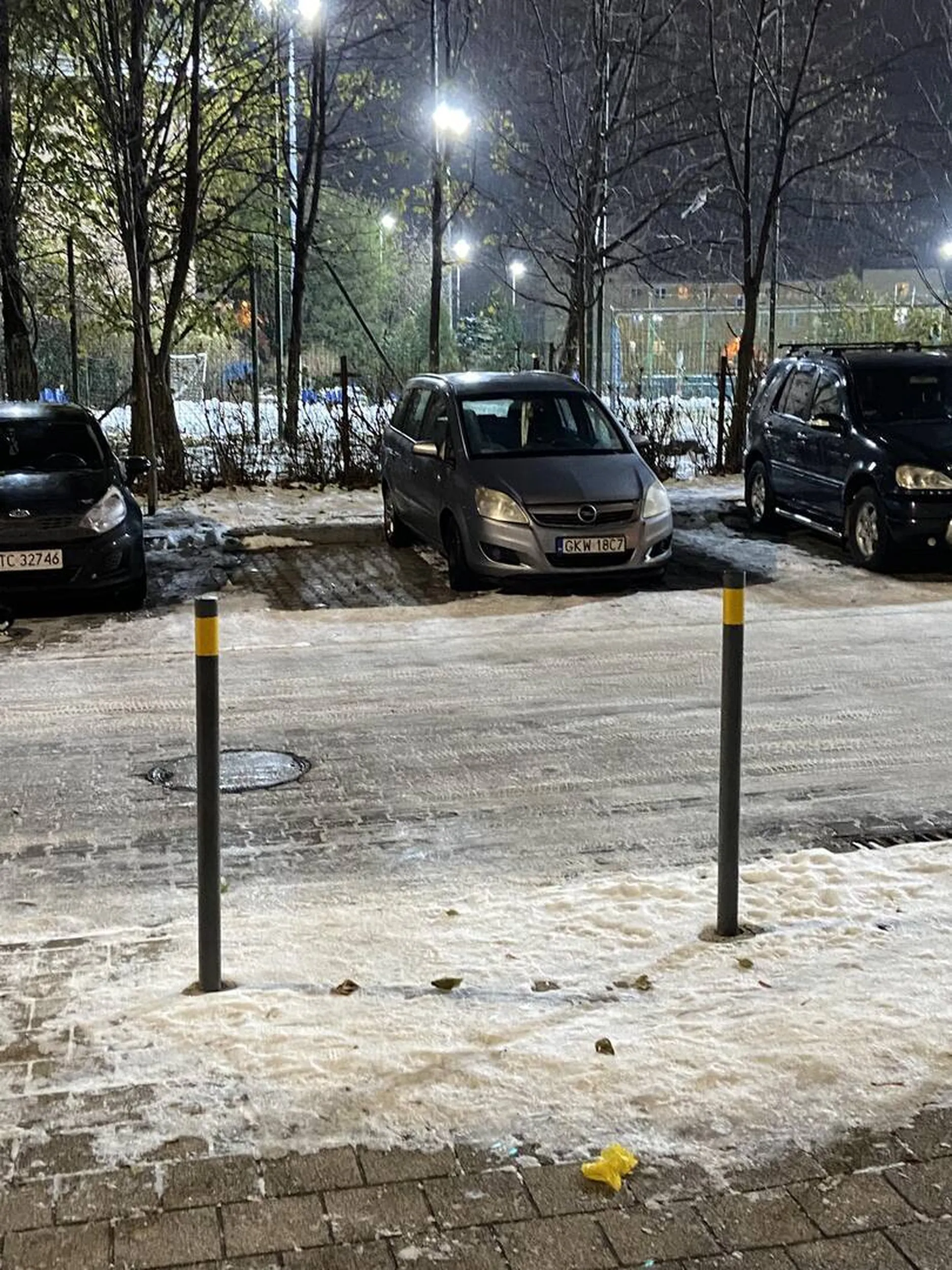 gratuluje mózgu przy parkowaniu