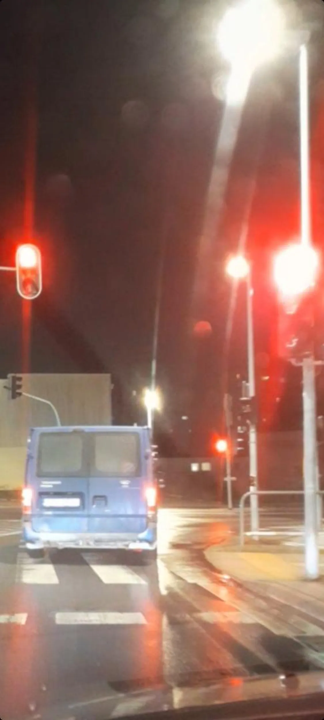 Poszedł  na czerwonym