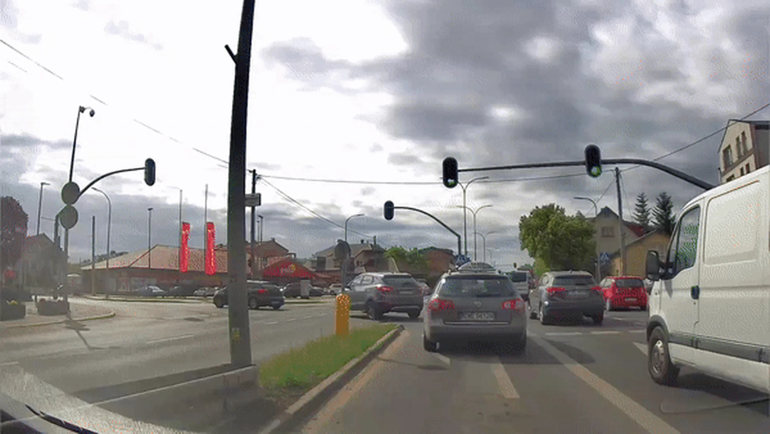 Typowa złotówa która barakiem kierunkowskazów oszczędza czas i pieniądze ?