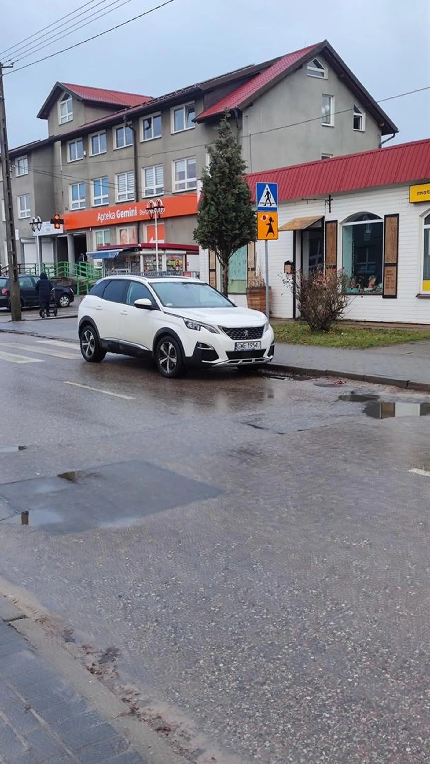 Nie pozdrawiam tego osobnika który tak świetnie parkuje