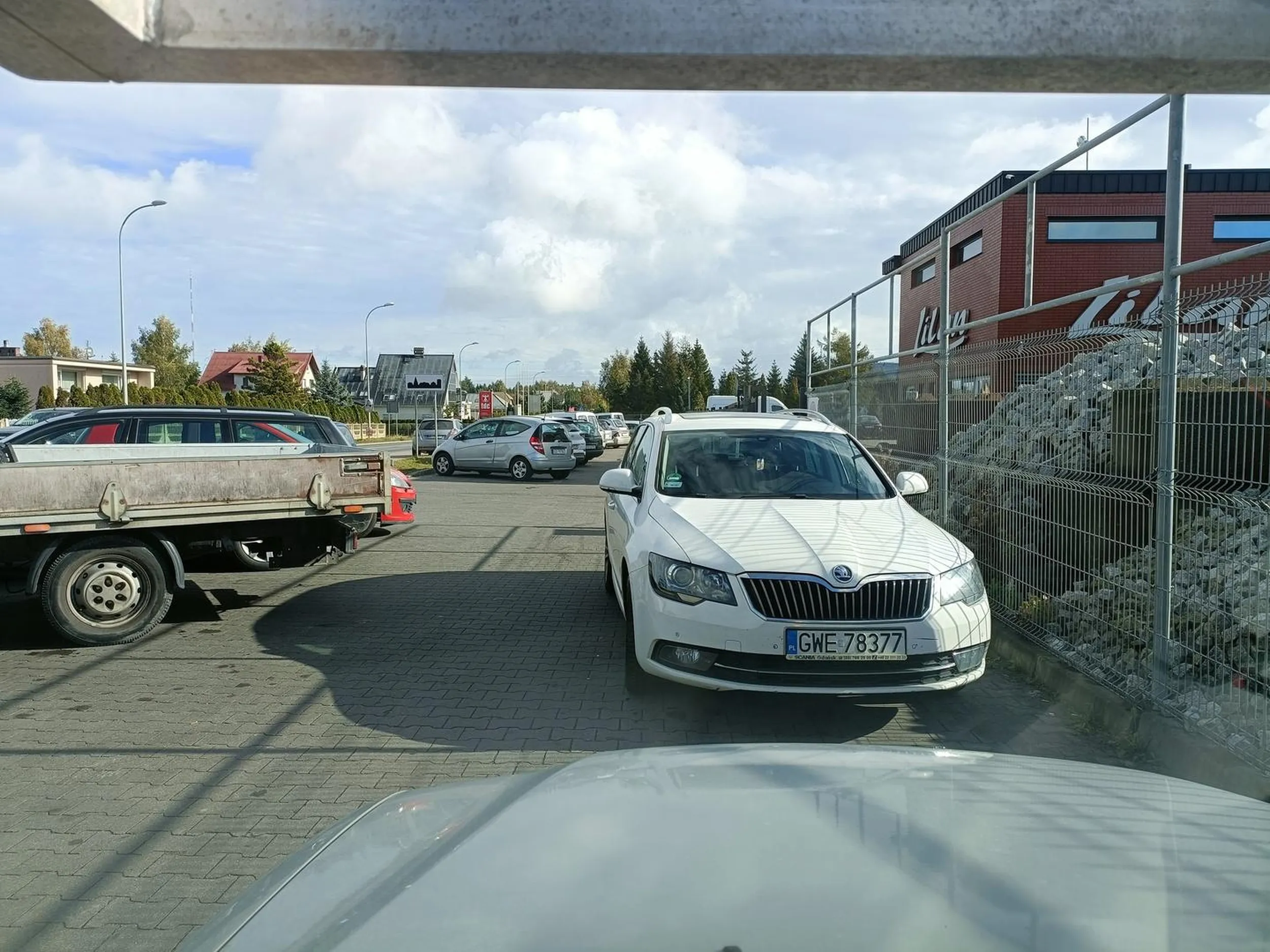 Mistrz parkowania...