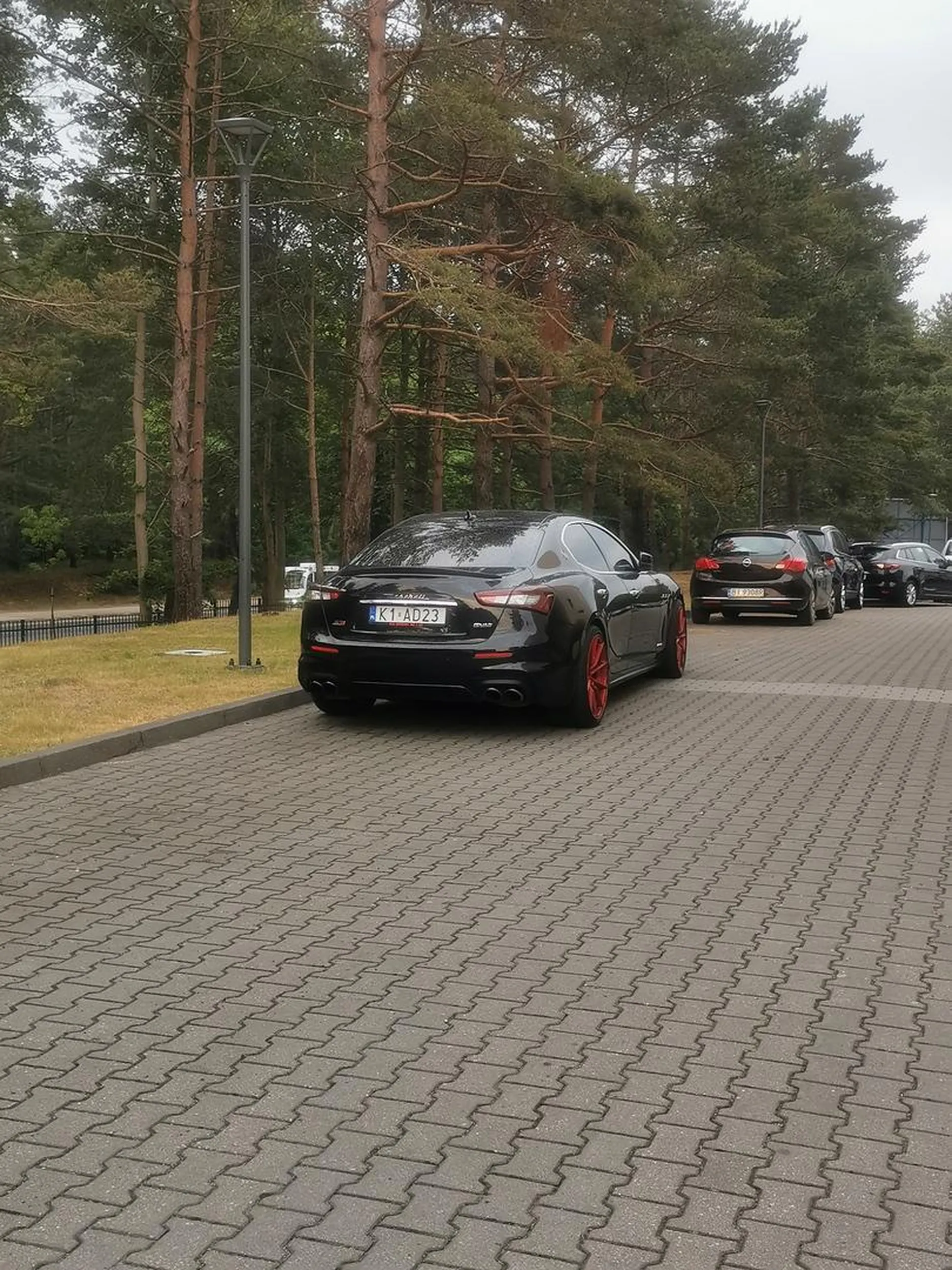 Kim jest ten koszykarz?