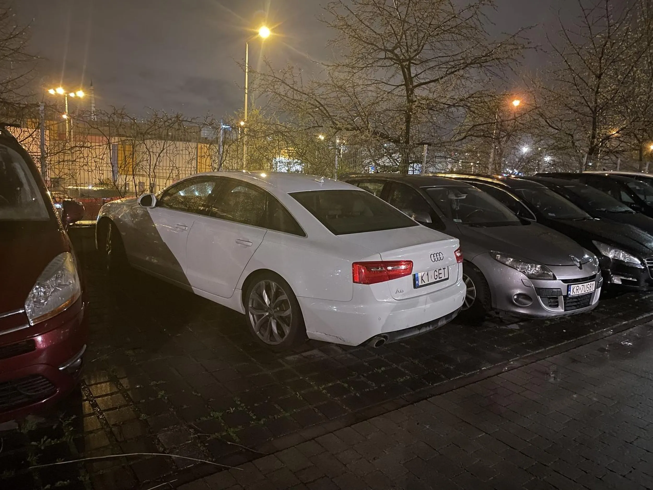 Mistrz parkowania osiedlowego