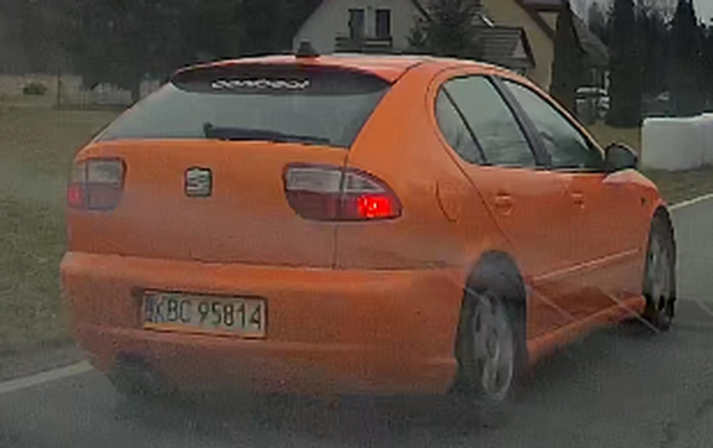 Bierze sie za wyprzedzanie a nie ma czym. Nawalone wydechów i wieśtuningów, a pod maską słabiutki 1.9.