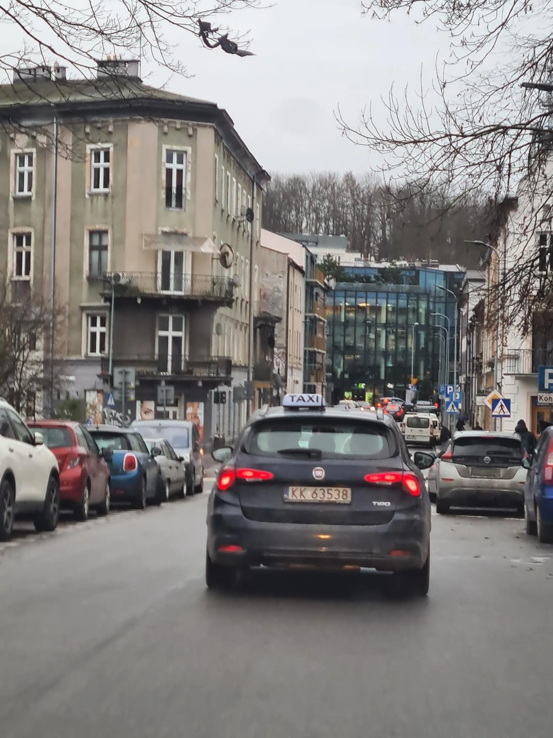 Kierowca wymusza pierwszeństwo