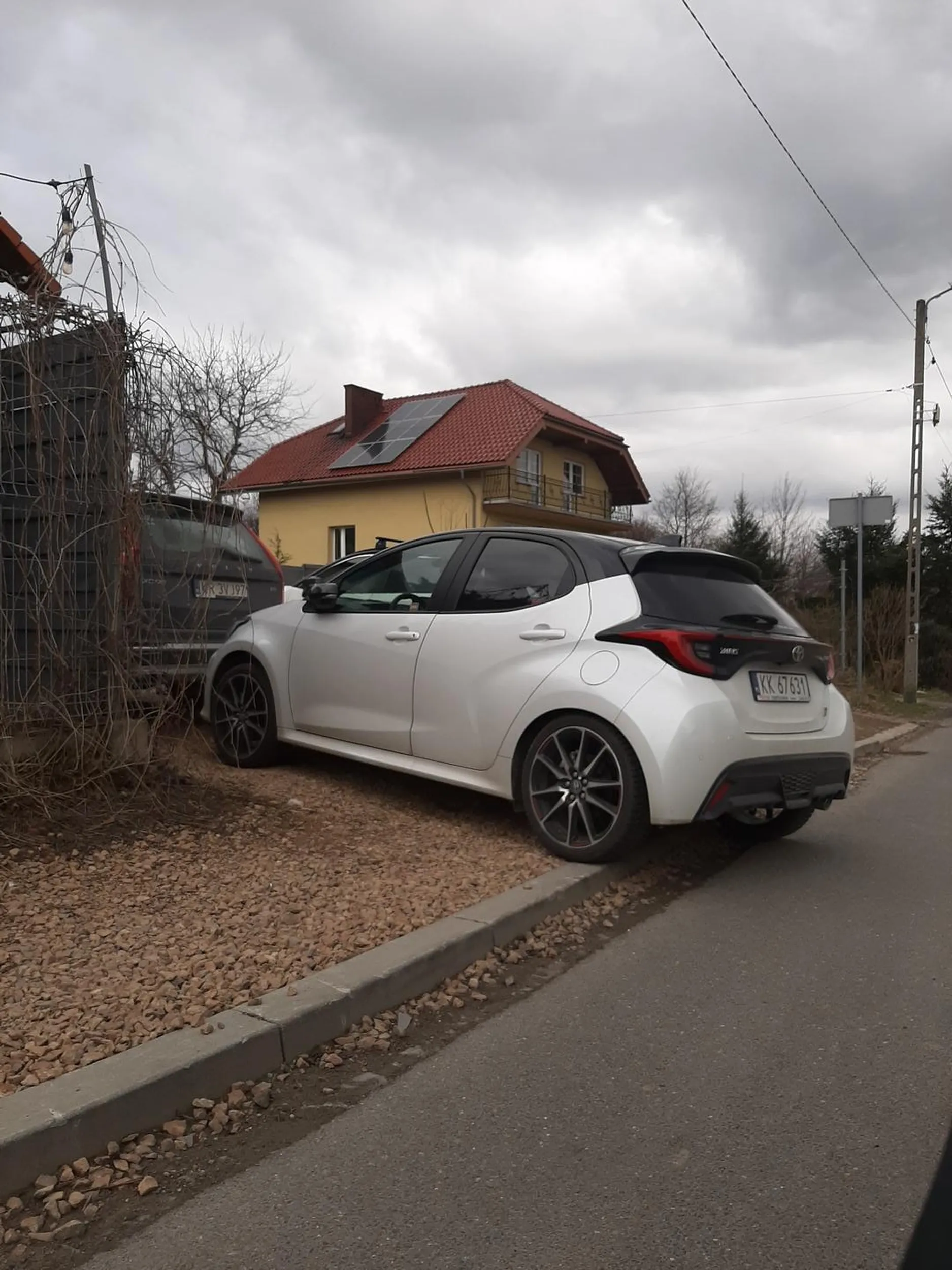 Pięknie chłop zajął miejsce do wyjechania i nie mam jak wyjechac