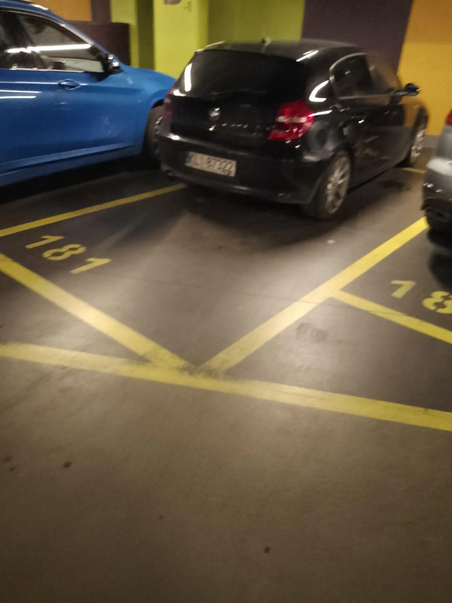 Zajebiście parkujesz mistrz parkowania