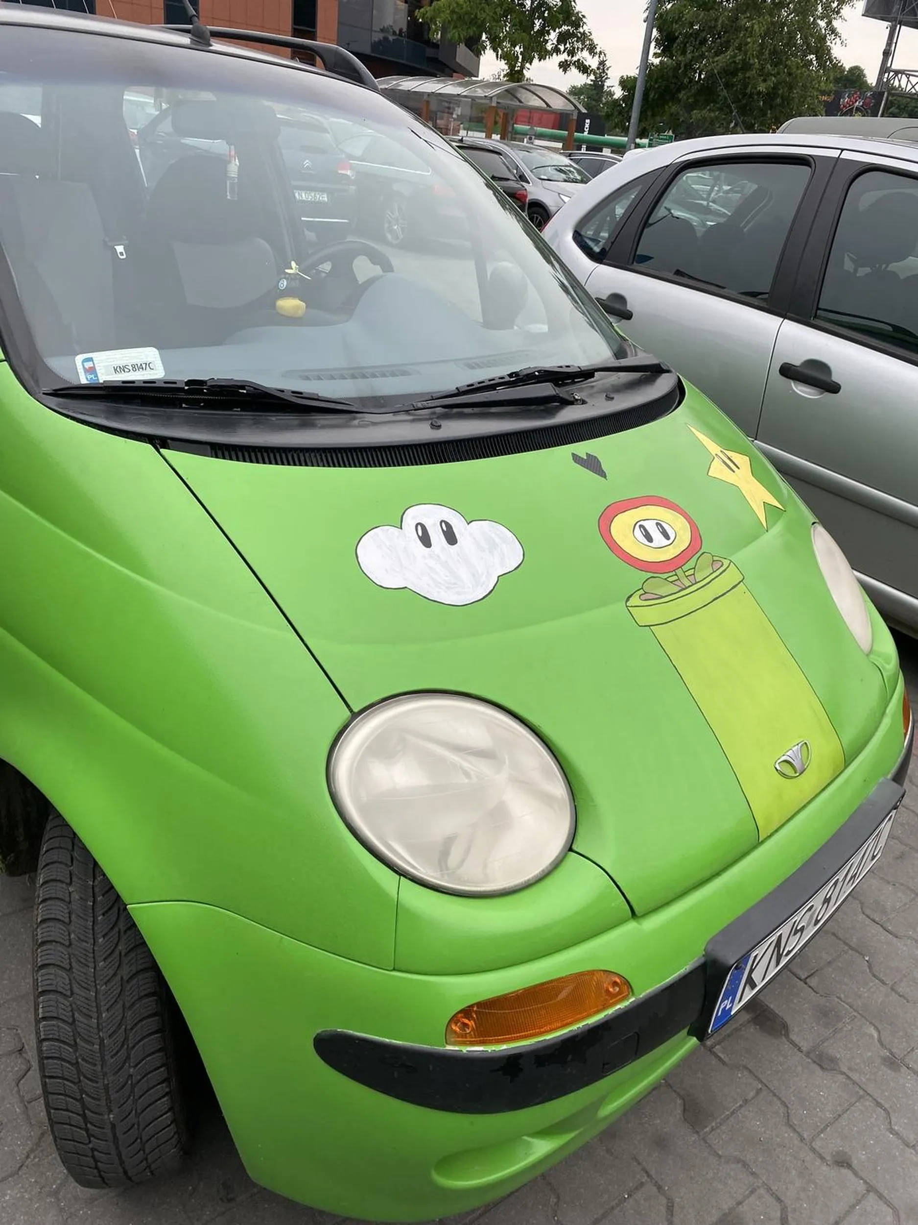 sliczne auto! jak je zobaczylam to bylam pod wrazeniem :D