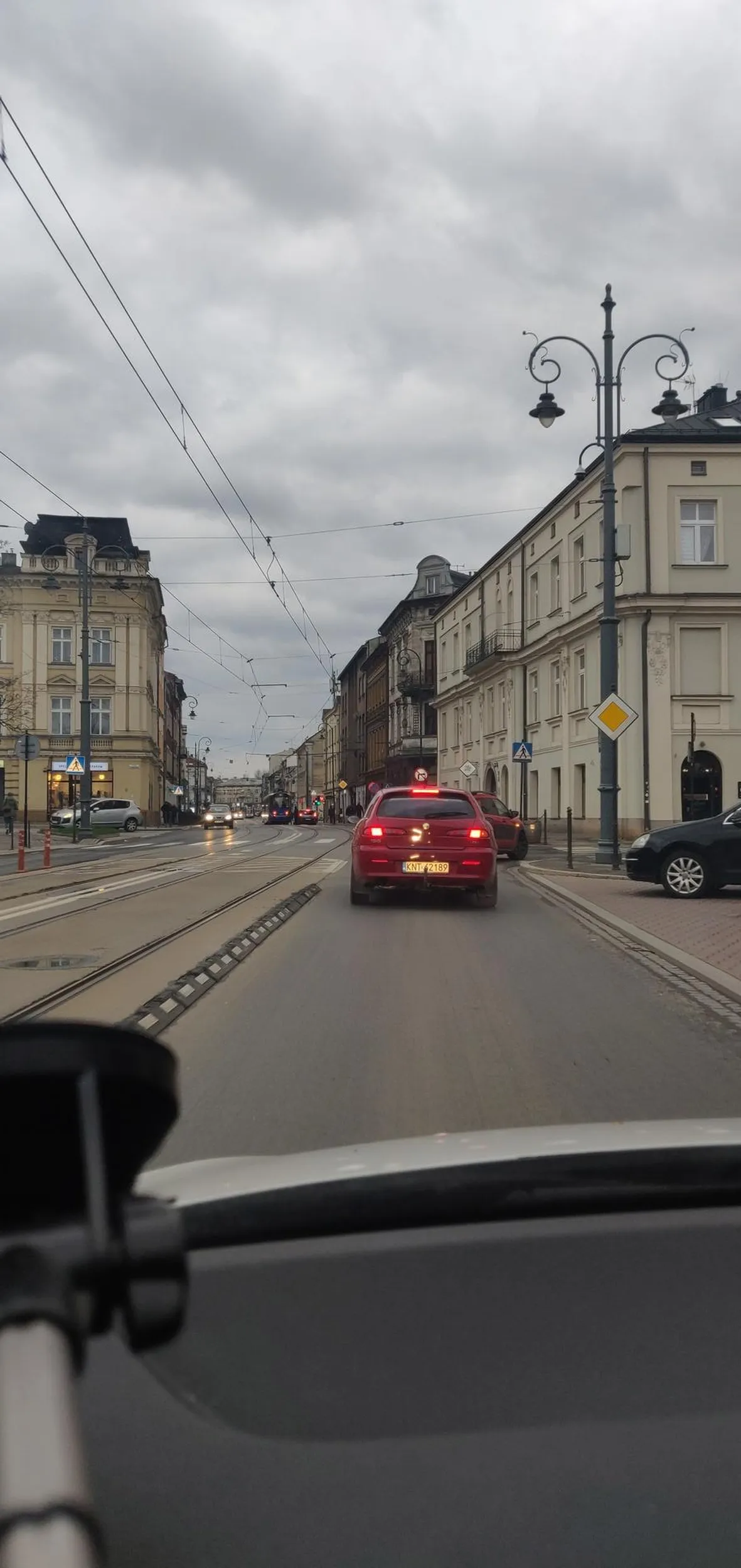 Kierowca wymusza pierwszeństwo