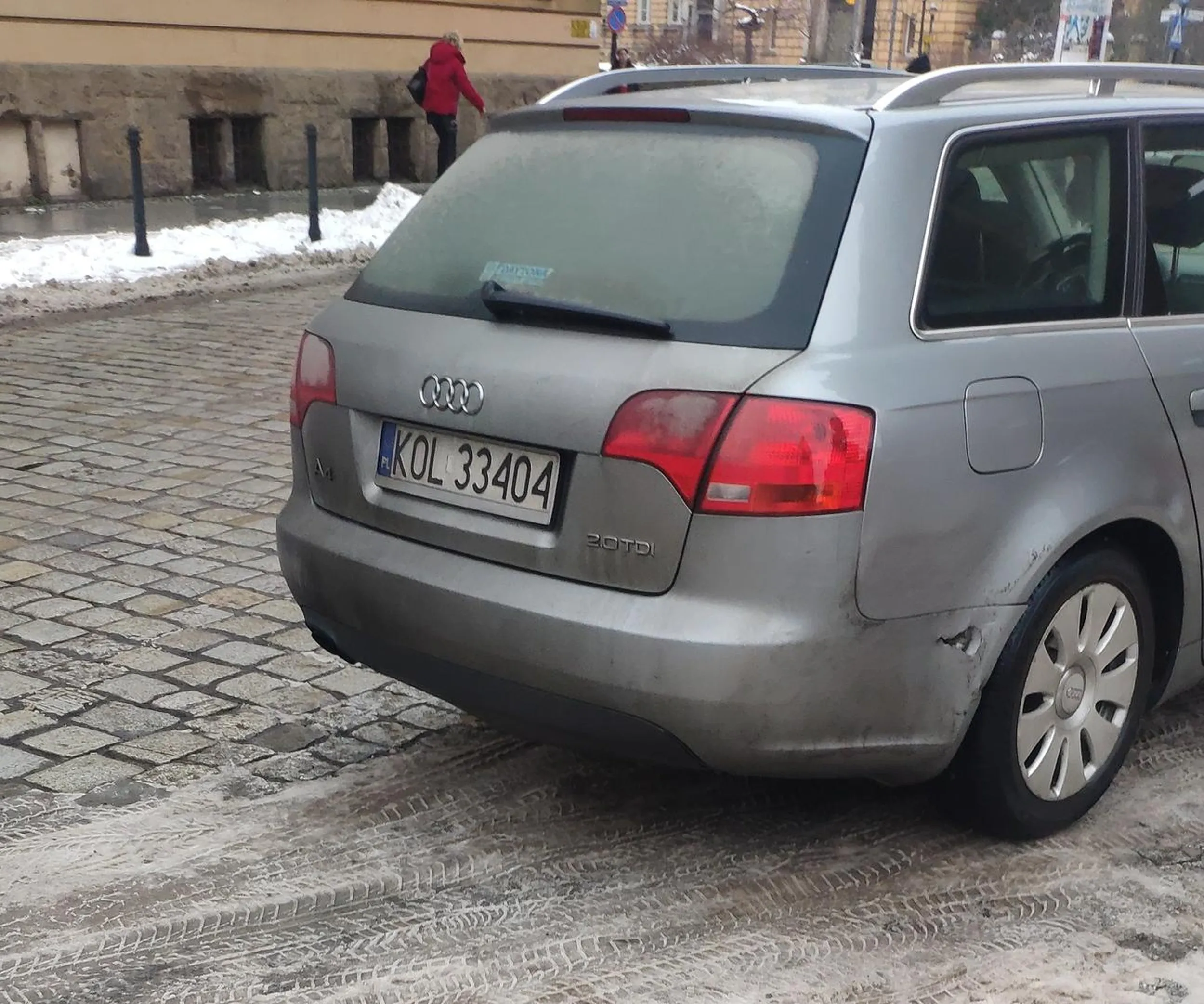 Skurwiel drogę blokuje.