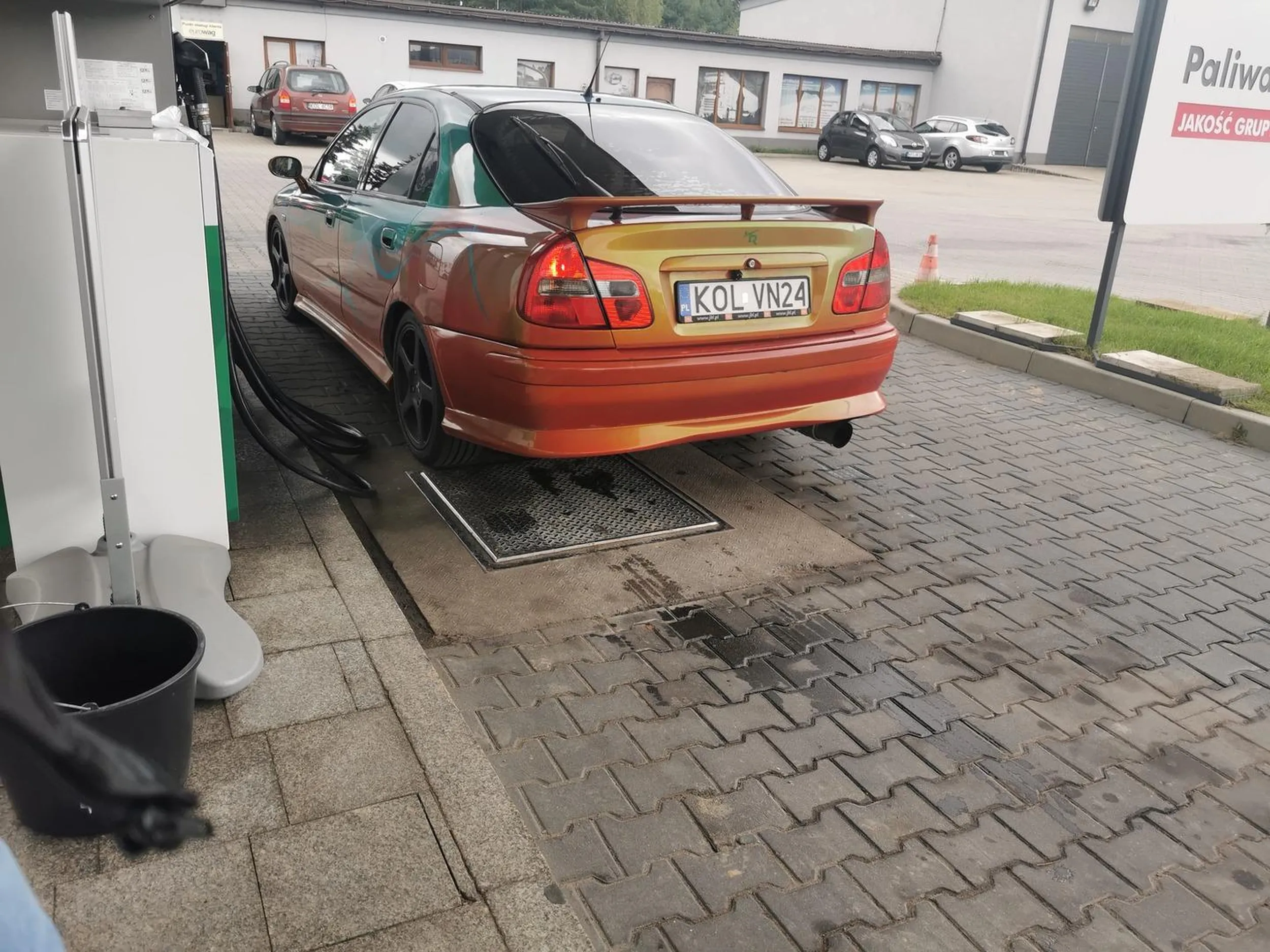 Człowieku, weź to na złom oddaj. Proszę