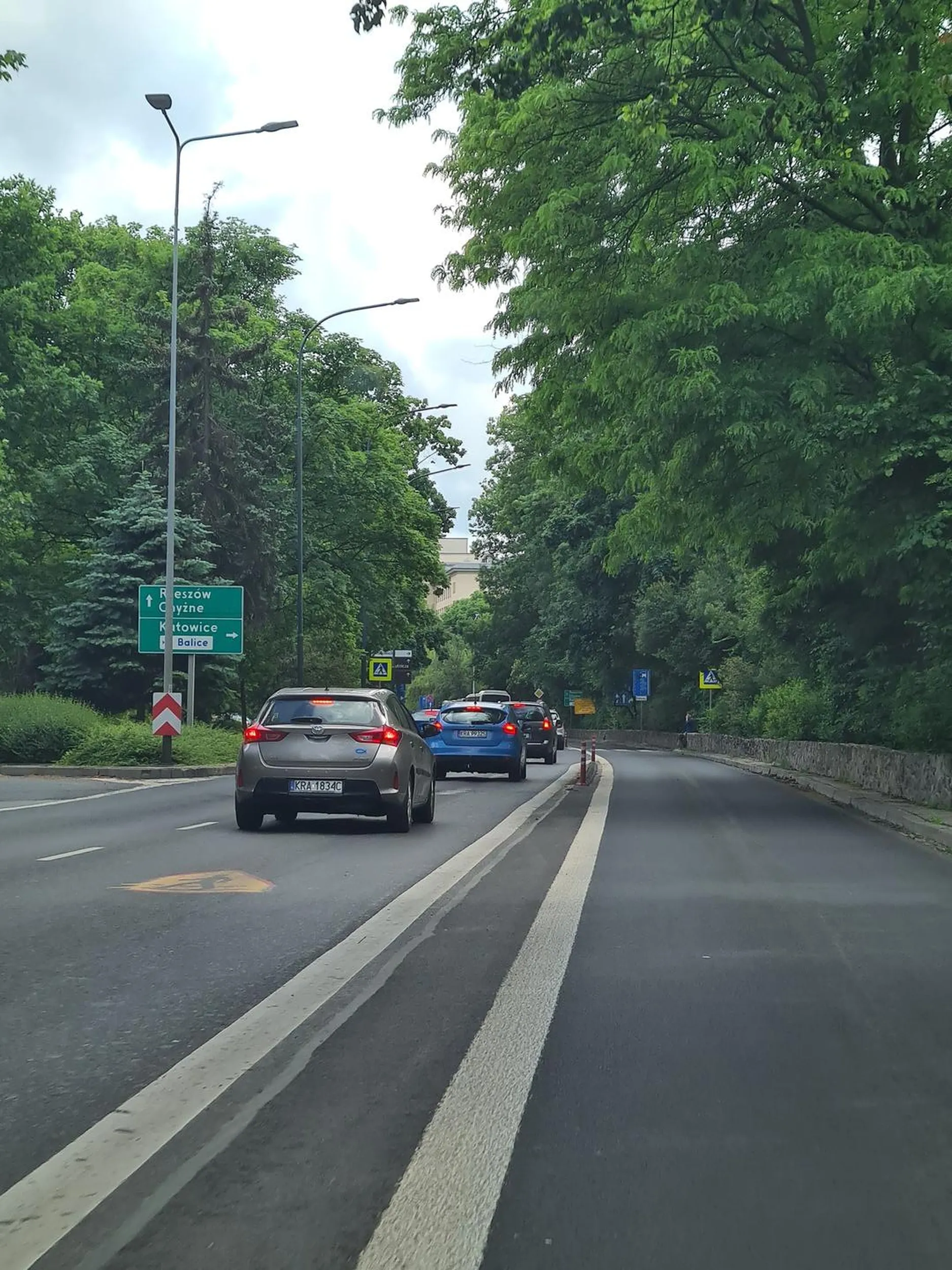 Kierowca wymusza pierwszeństwo