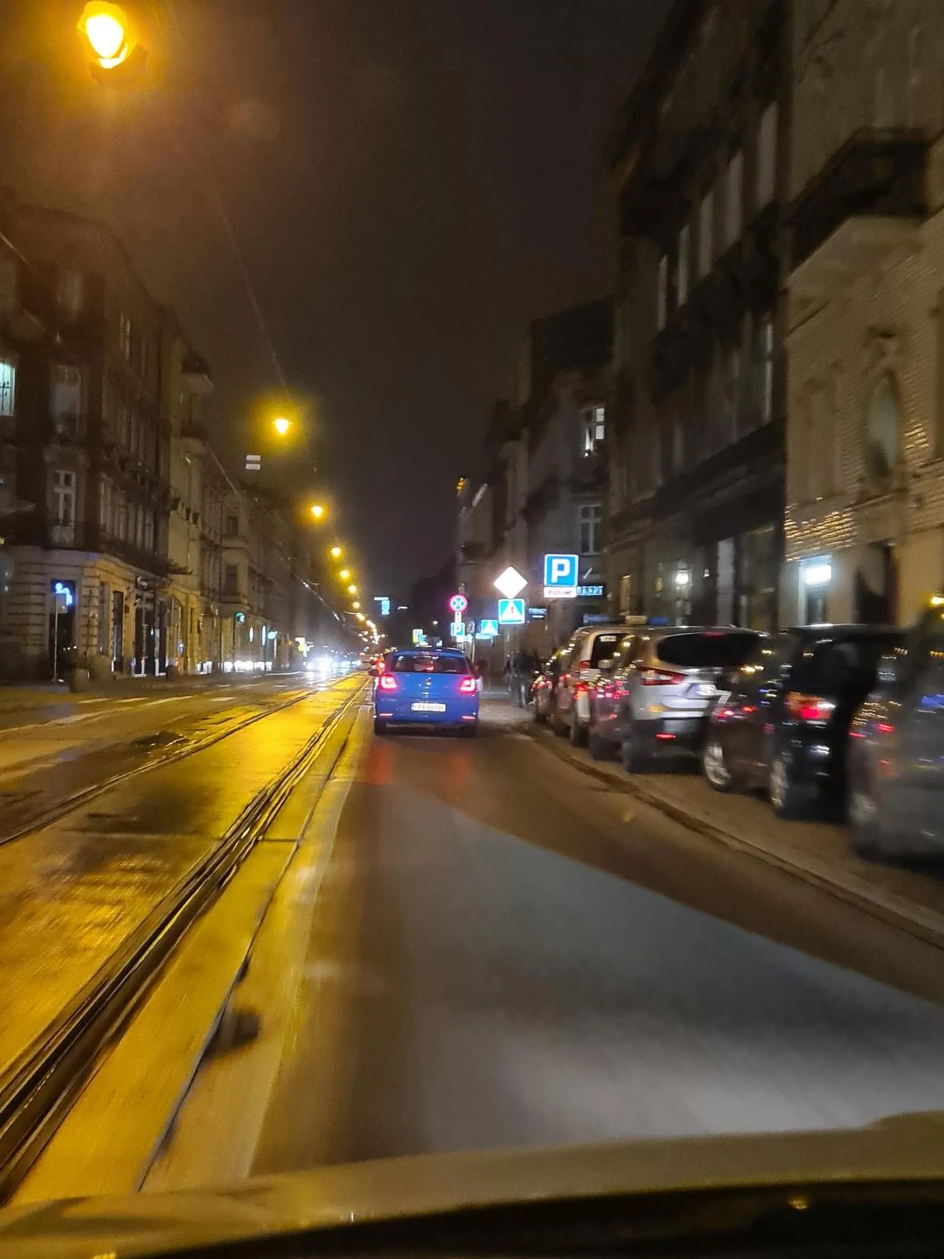 Kierowca wymusza pierwszeństwo