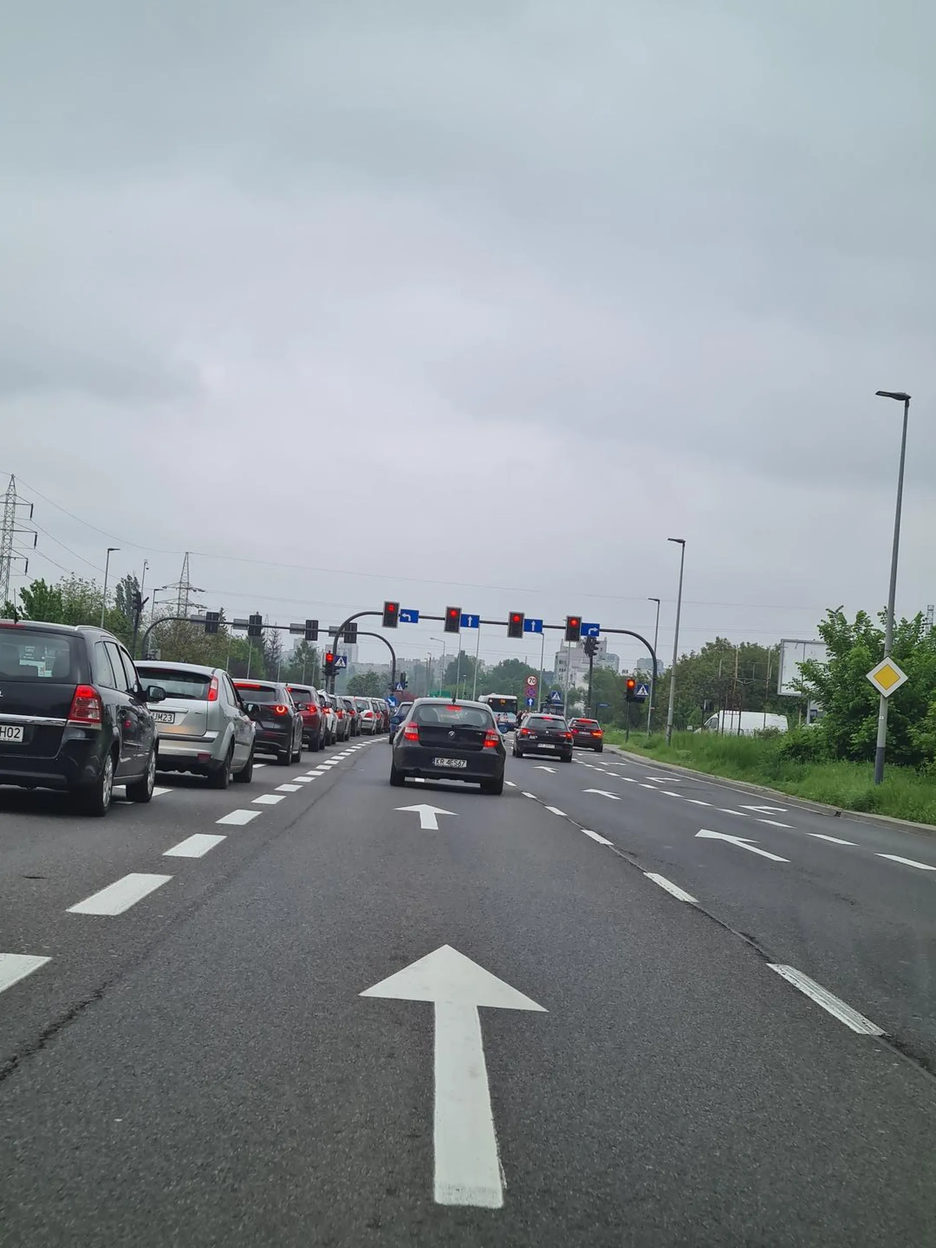 Kierowca wymusza pierwszeństwo