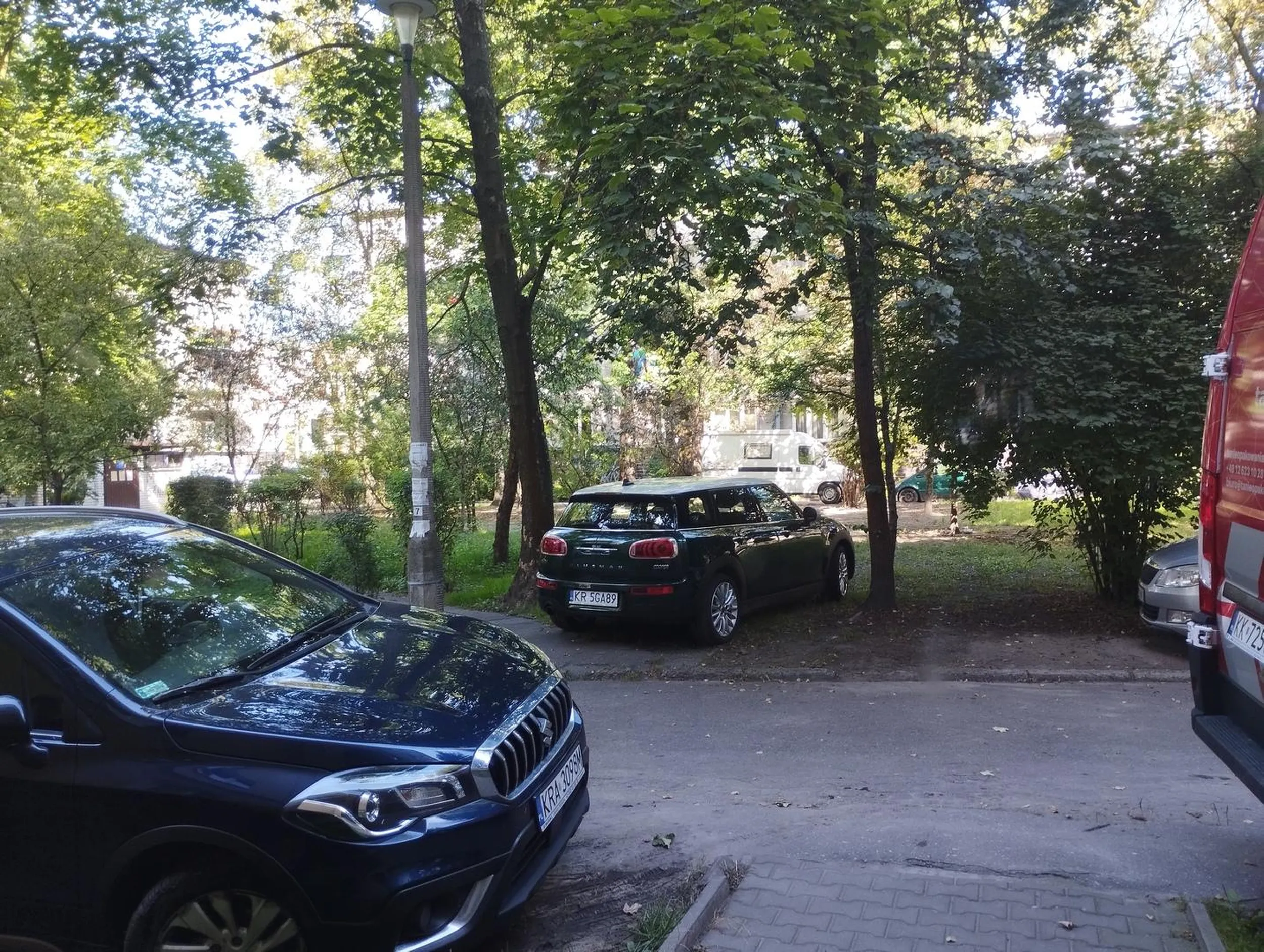 ,,nie mialam gdzie zaparkować"