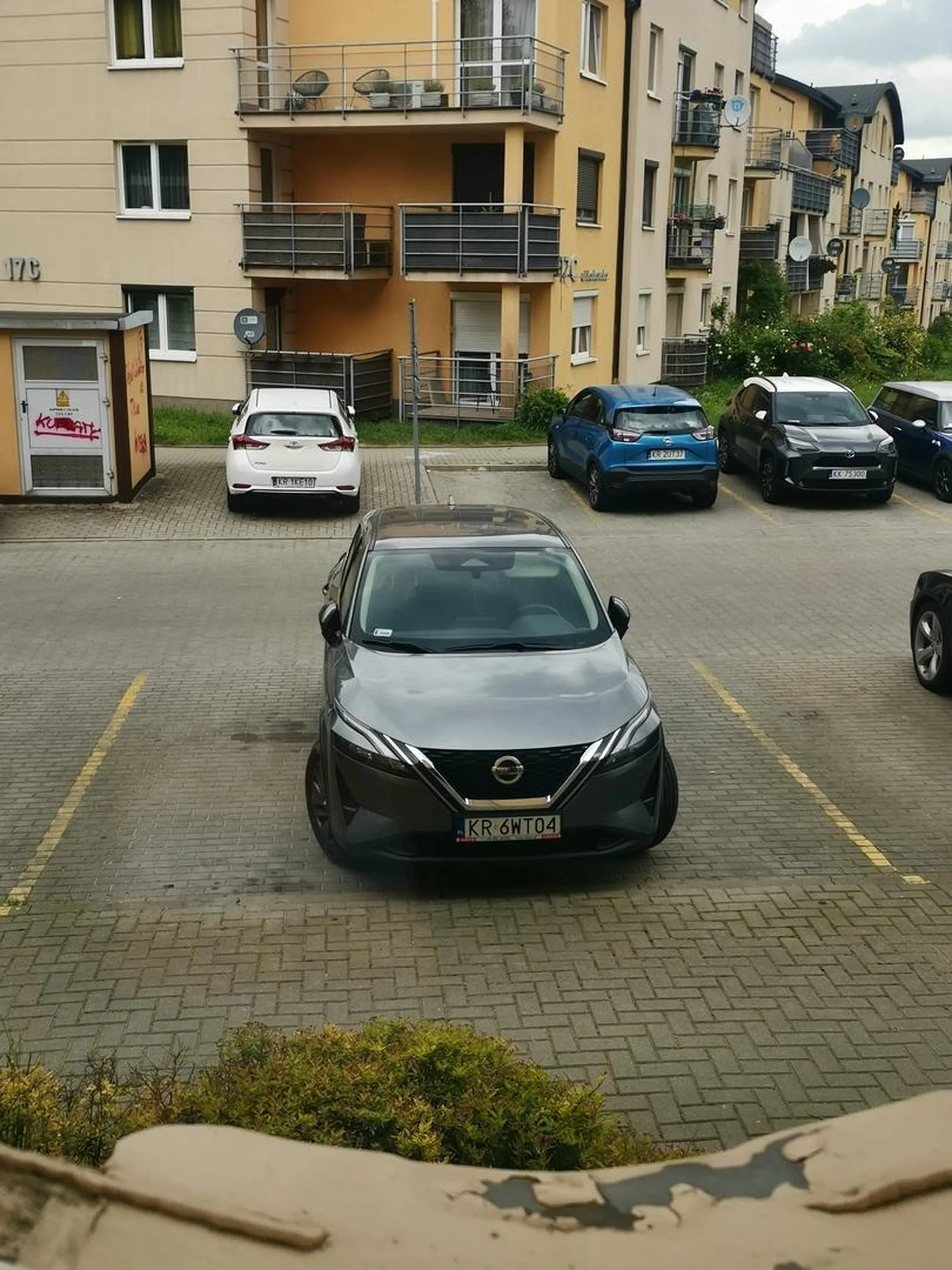 Parkowanie w miejscu publicznym jest takie trudne... Gdyby tylko istniał jakiś sposób żeby potrafić zaparkować....