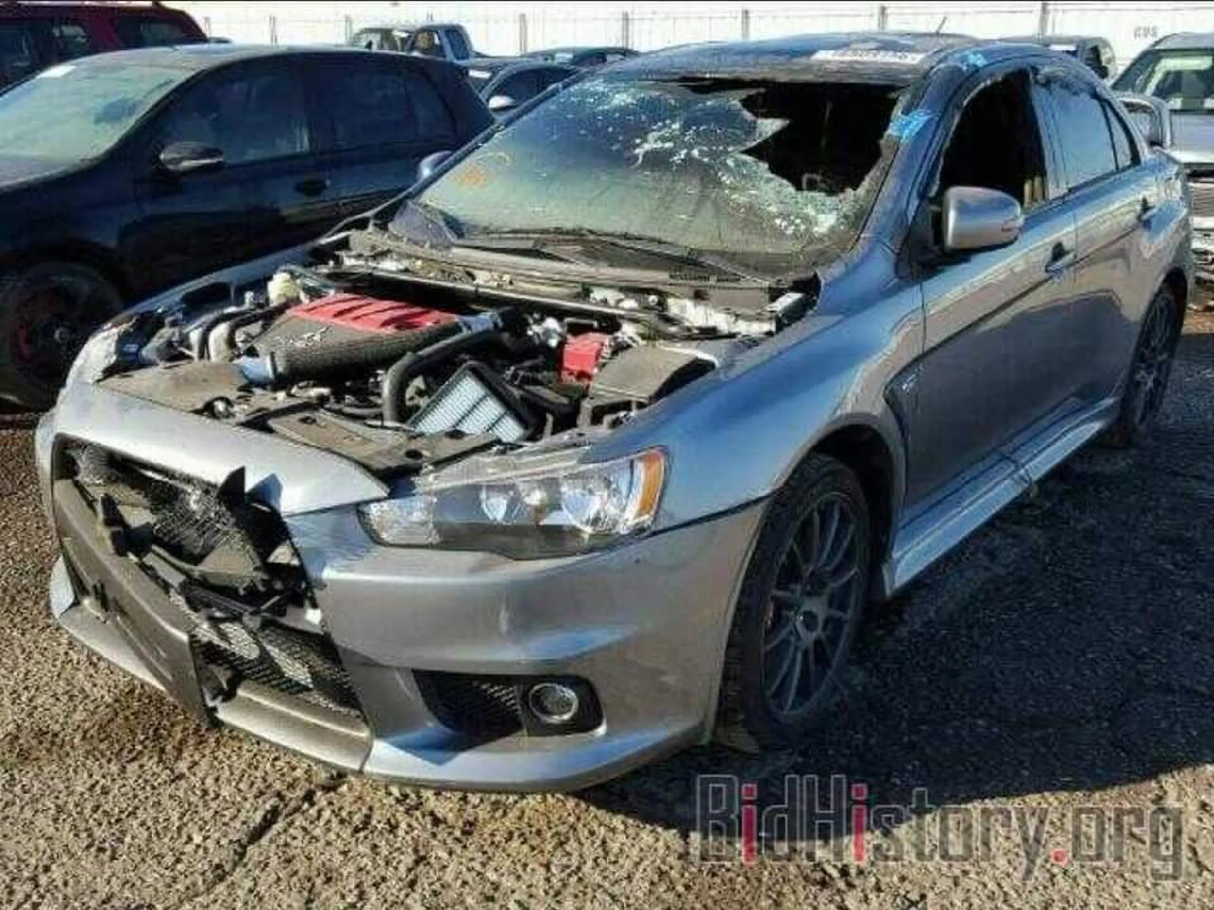 Niezły szrot sprzedają za 180tysi. Uważajcie.