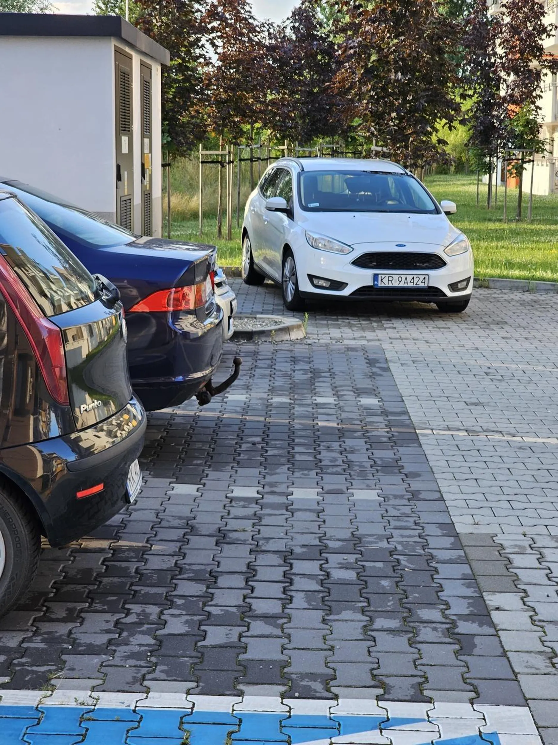 Kolejny cymbał blokuję dostęp do transformatora