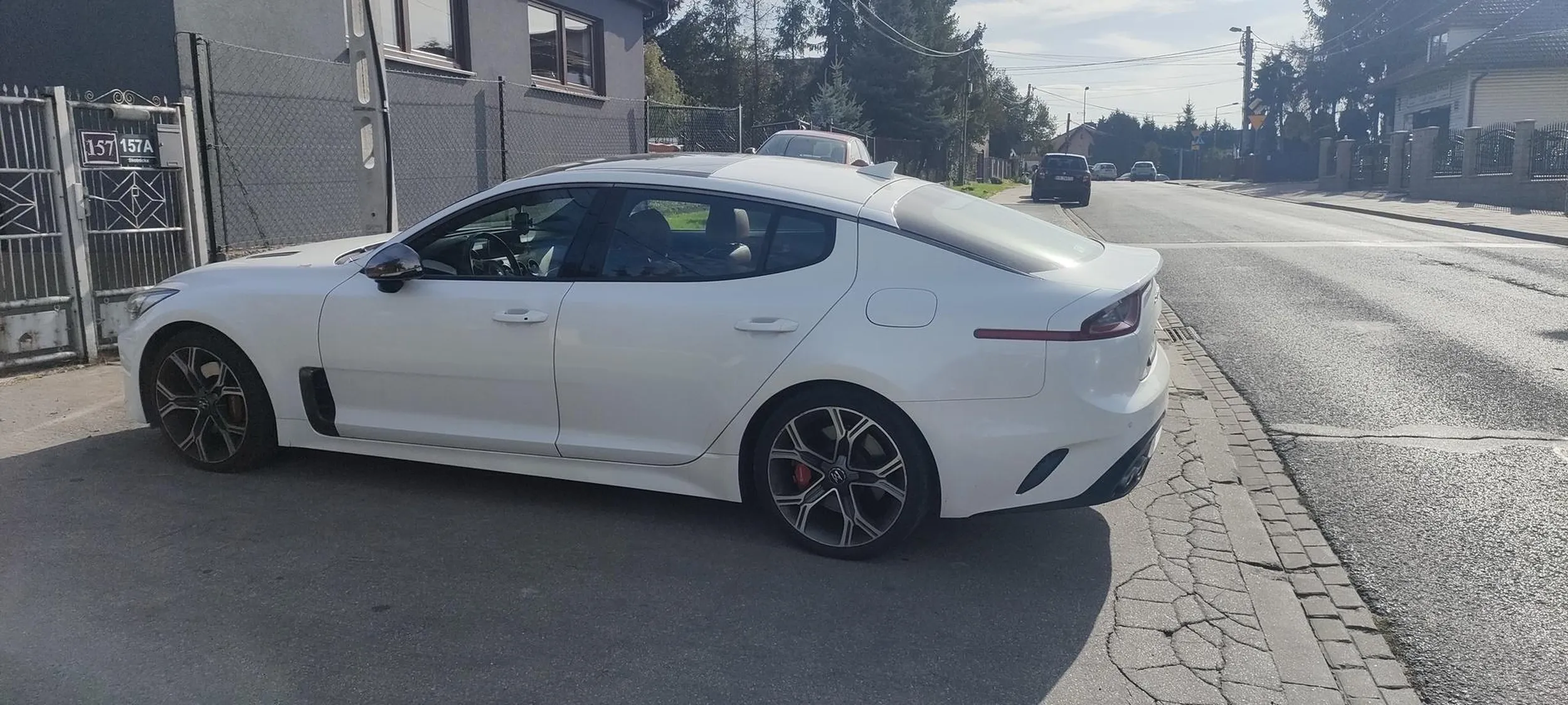 Ja mam Maserati a ty możesz się nauczyć latać.