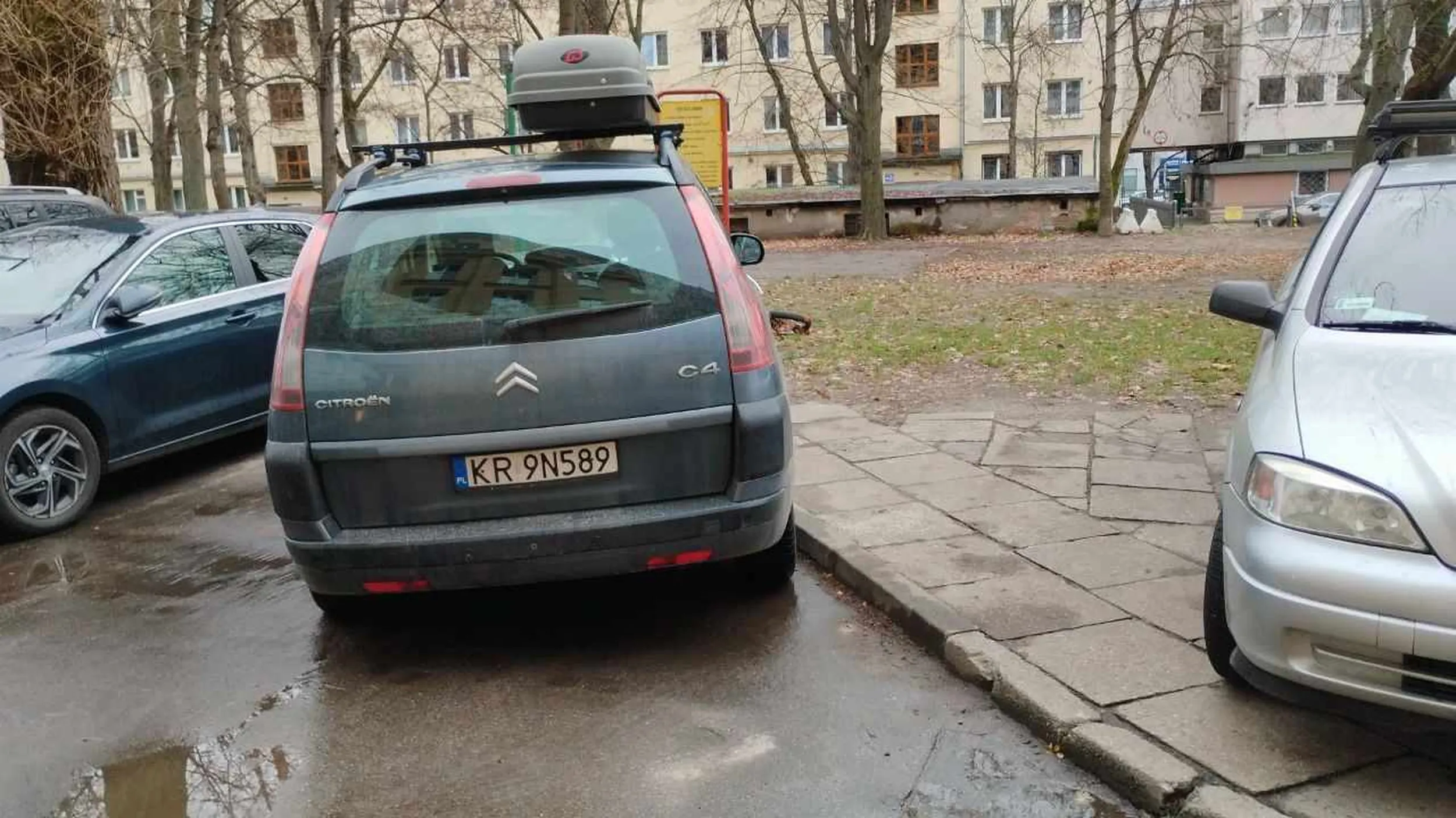 Naucz się parkować pacanie