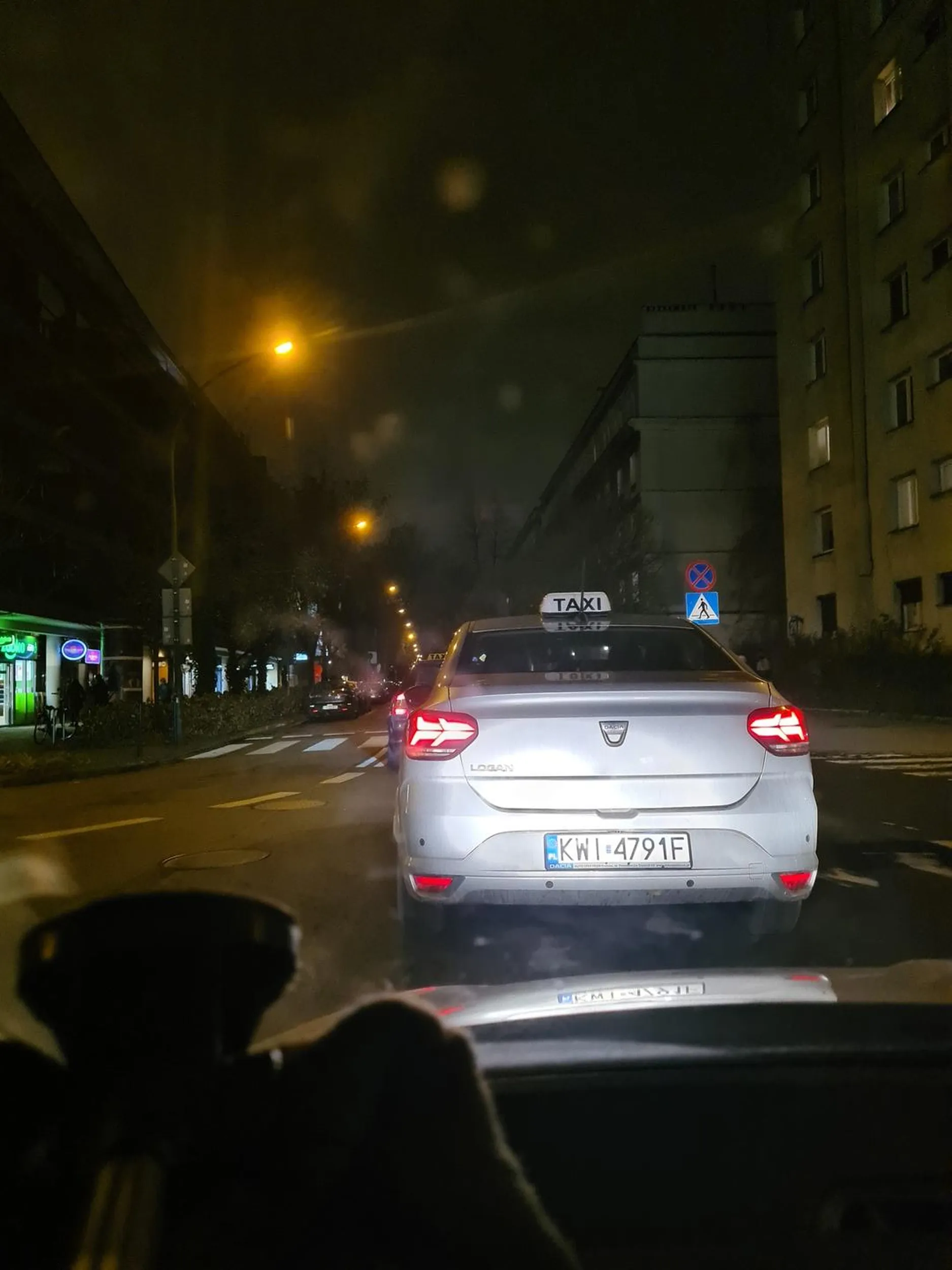 Kierowca wymusza pierwszeństwo