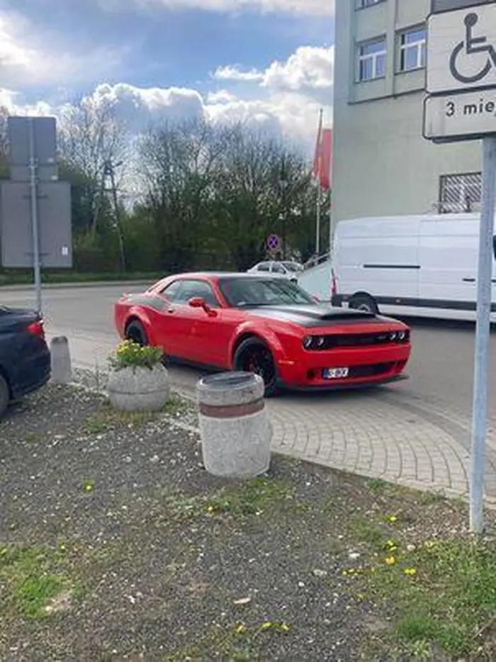 zajebiste auto wariacik