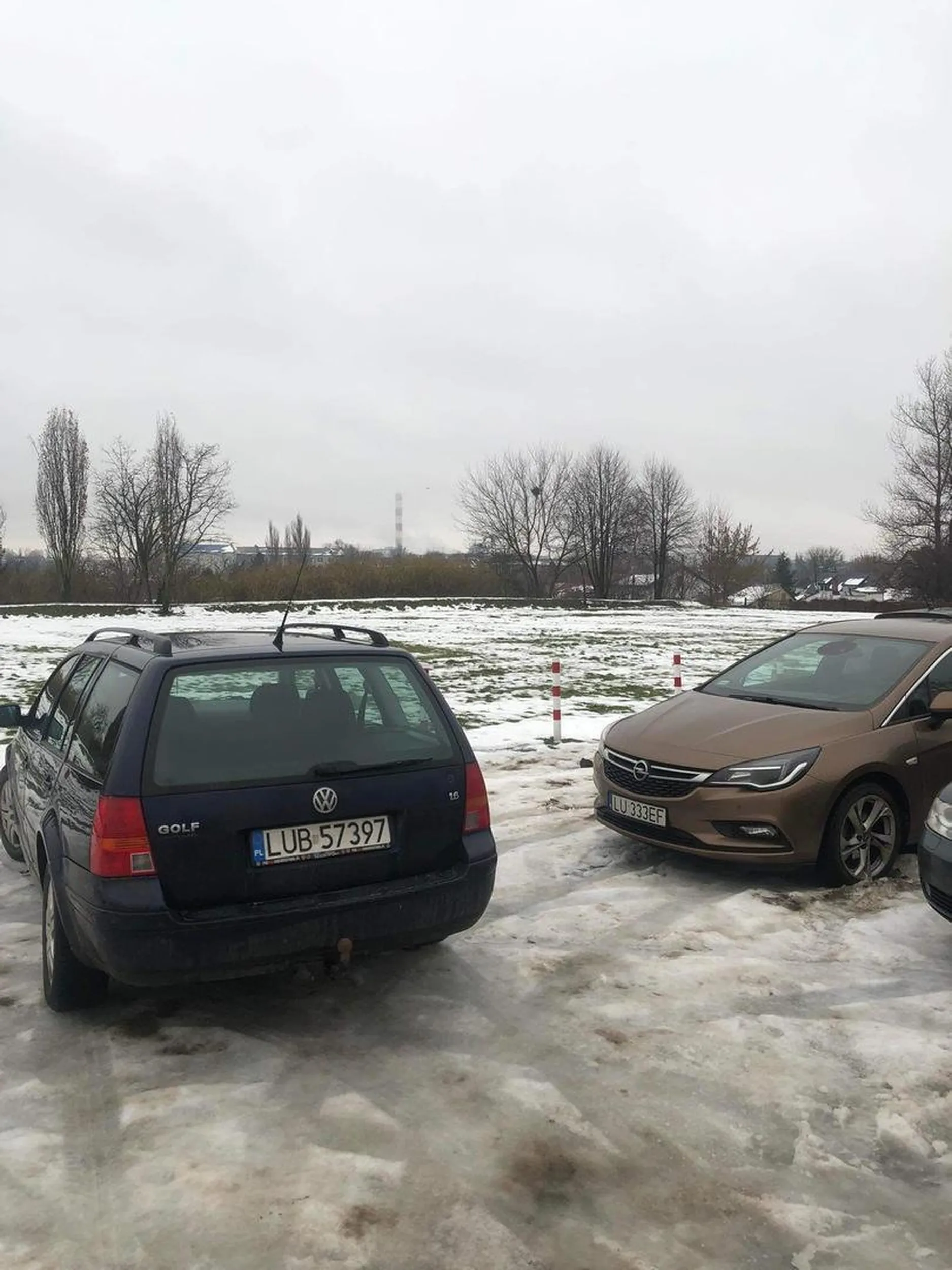 baba a raczej bazyl zastawia dobrych chlopakow i sie nie da wyjechac pod politechnika