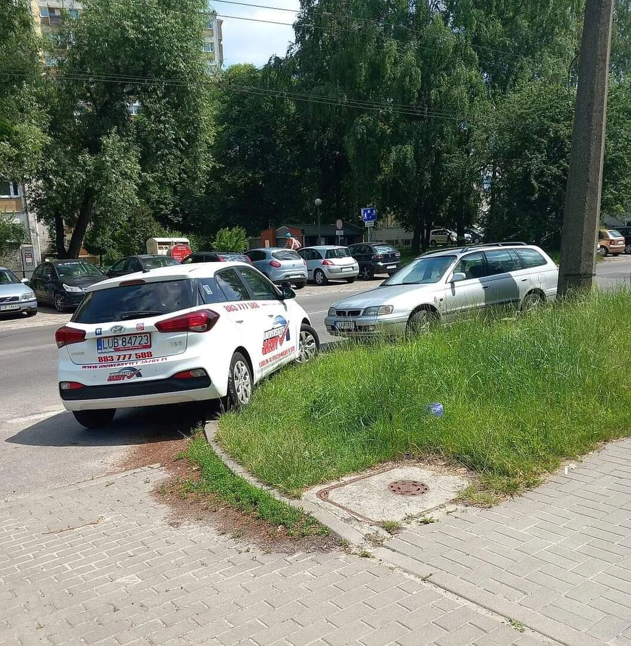 Świetna reklama profesjonalizmu szkoły jazdy