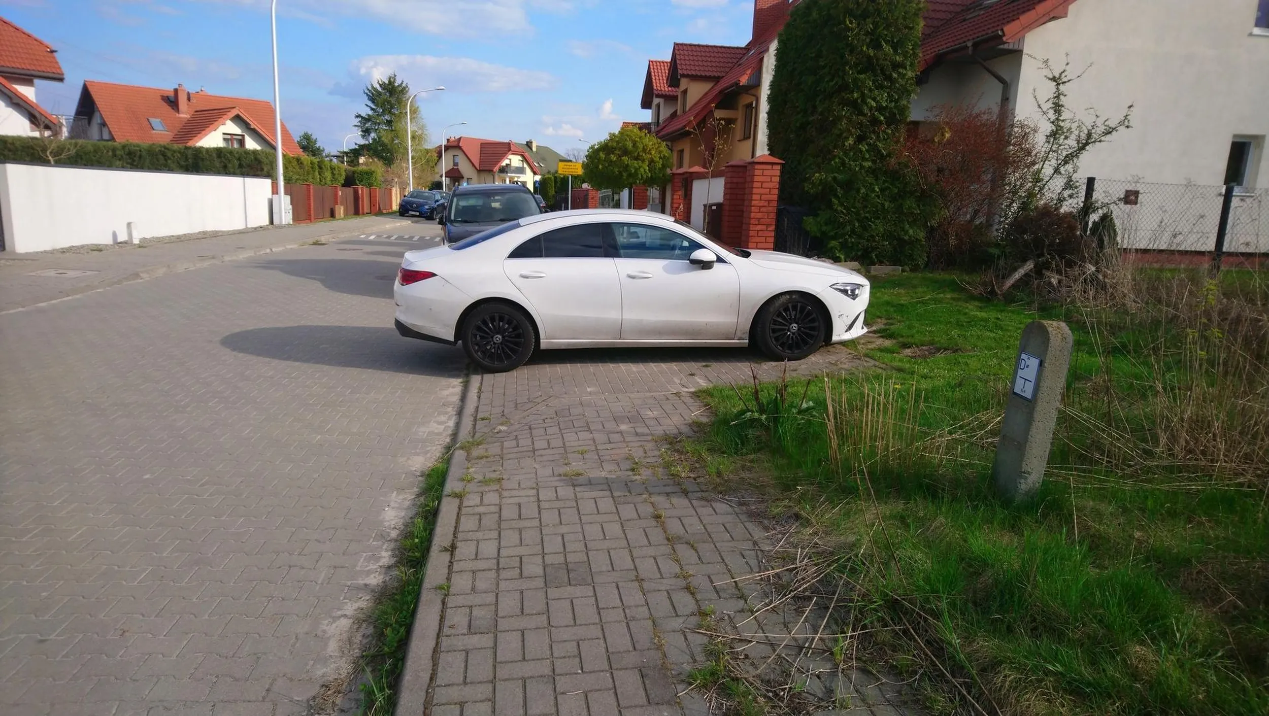 A idąc po chodniku zostaje mi tylko nauczyć się fruwać...!!!! ?