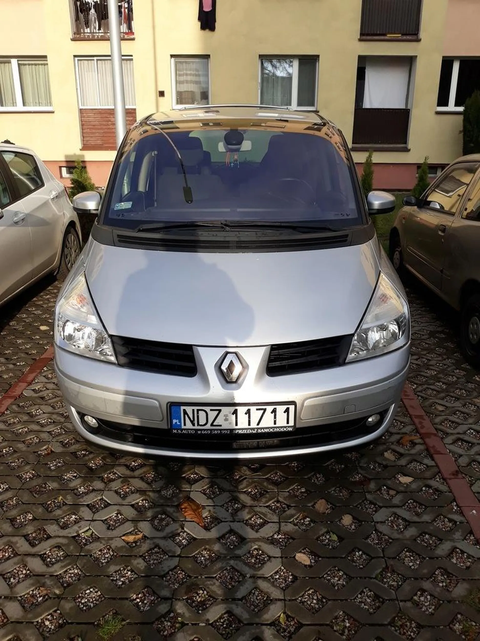 Renault Espace IV 2.0 dci