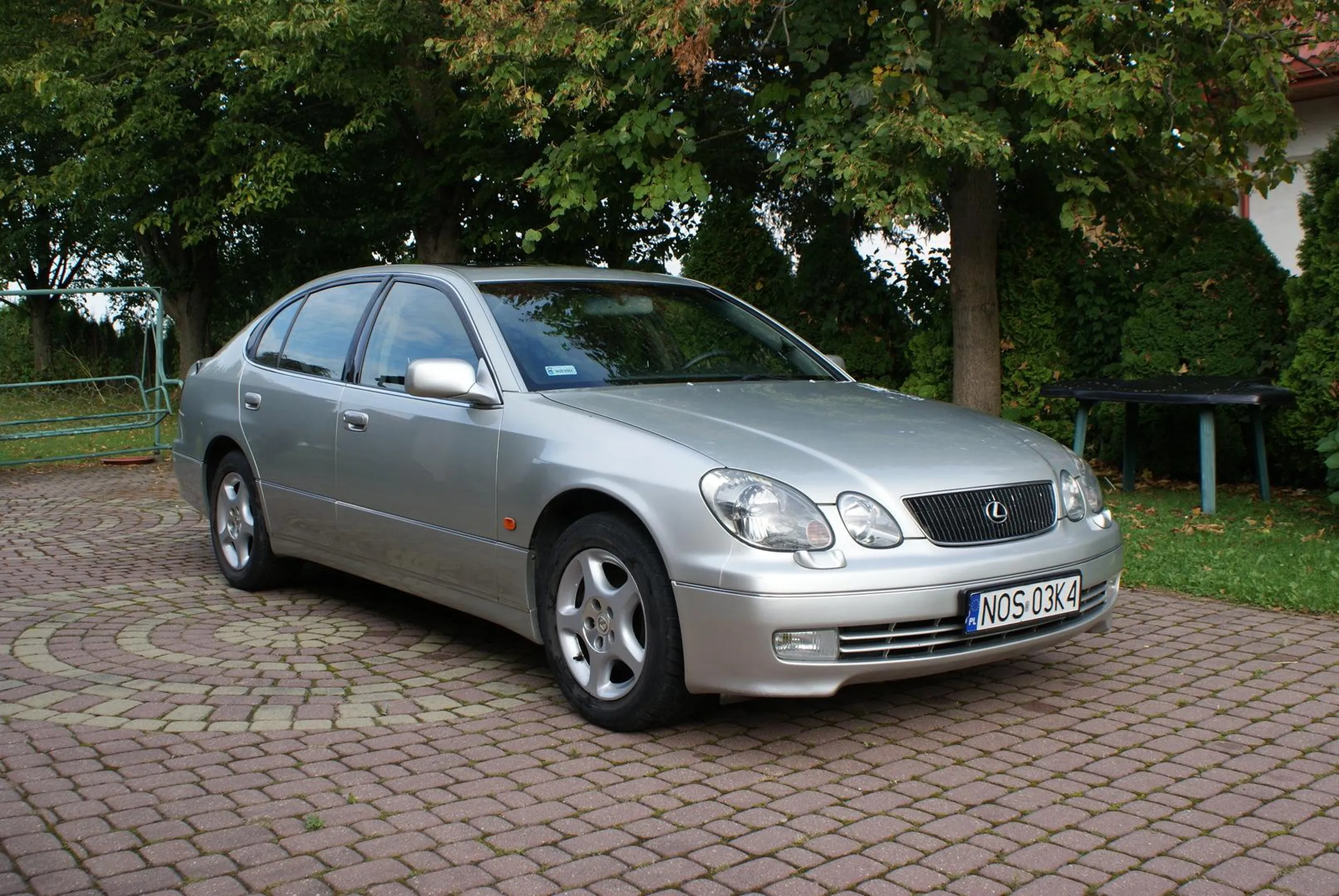 kierowca tego bolida ma mega esse