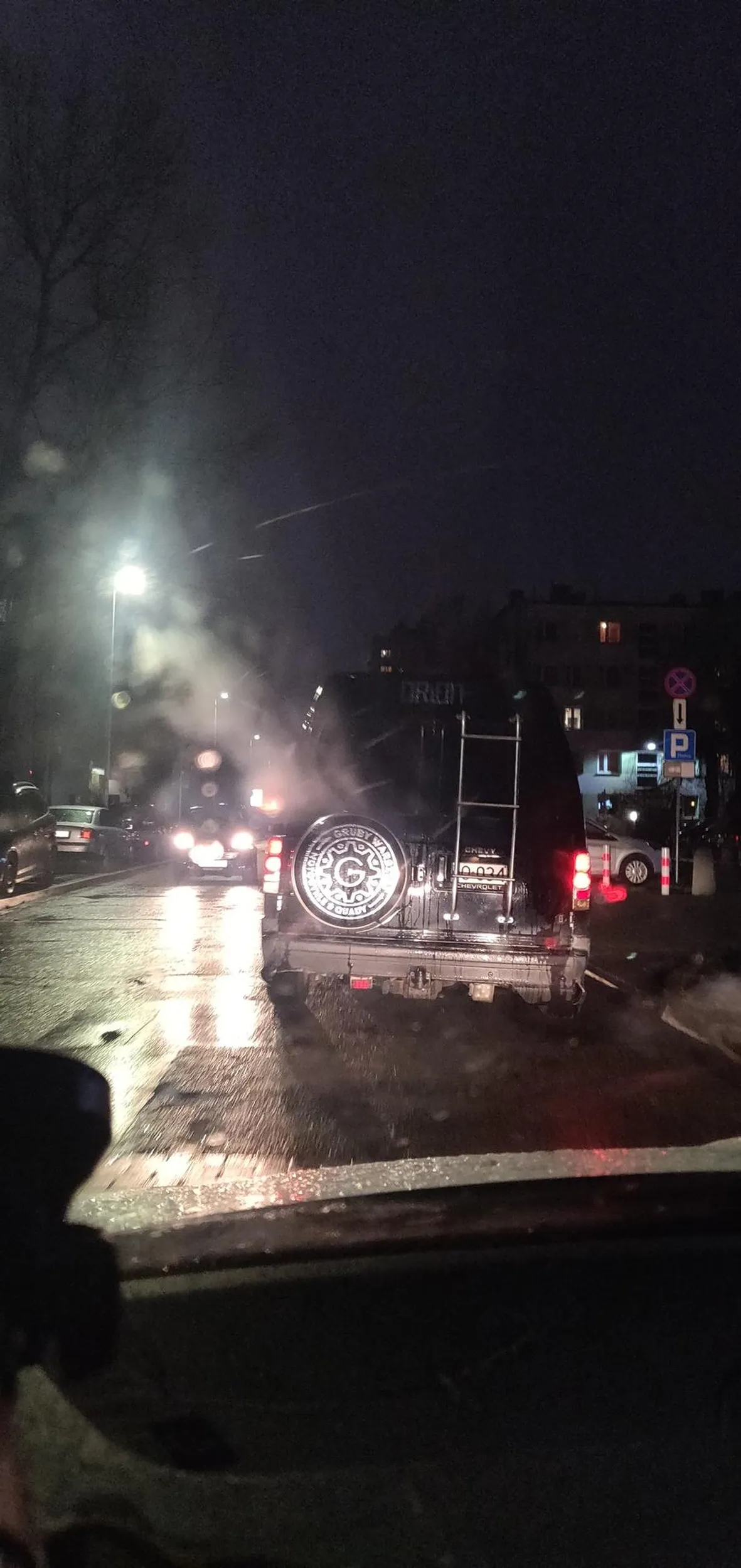 Kierowca wymusza pierwszeństwo