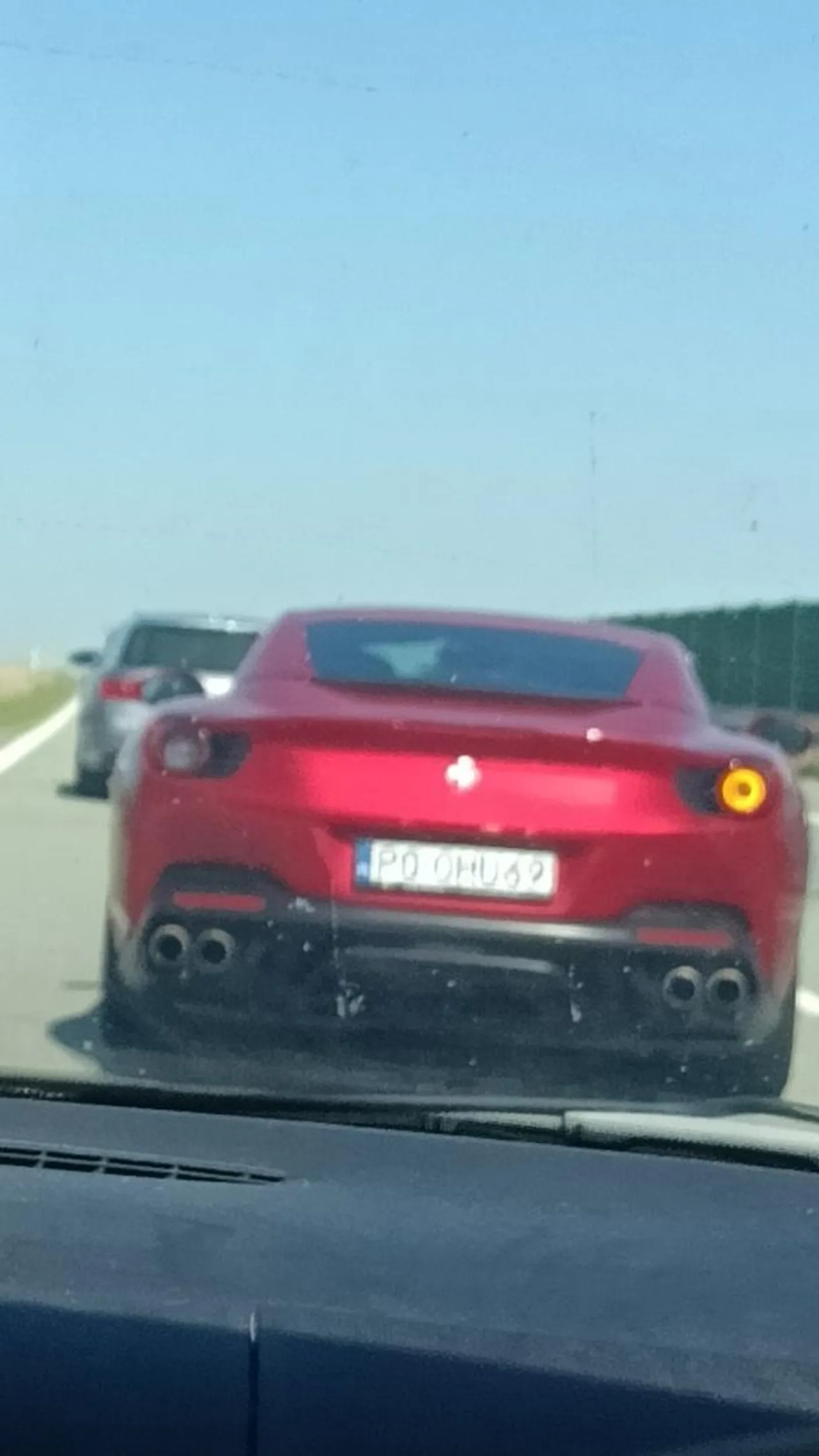 Ładne auto podobał mi się kolor