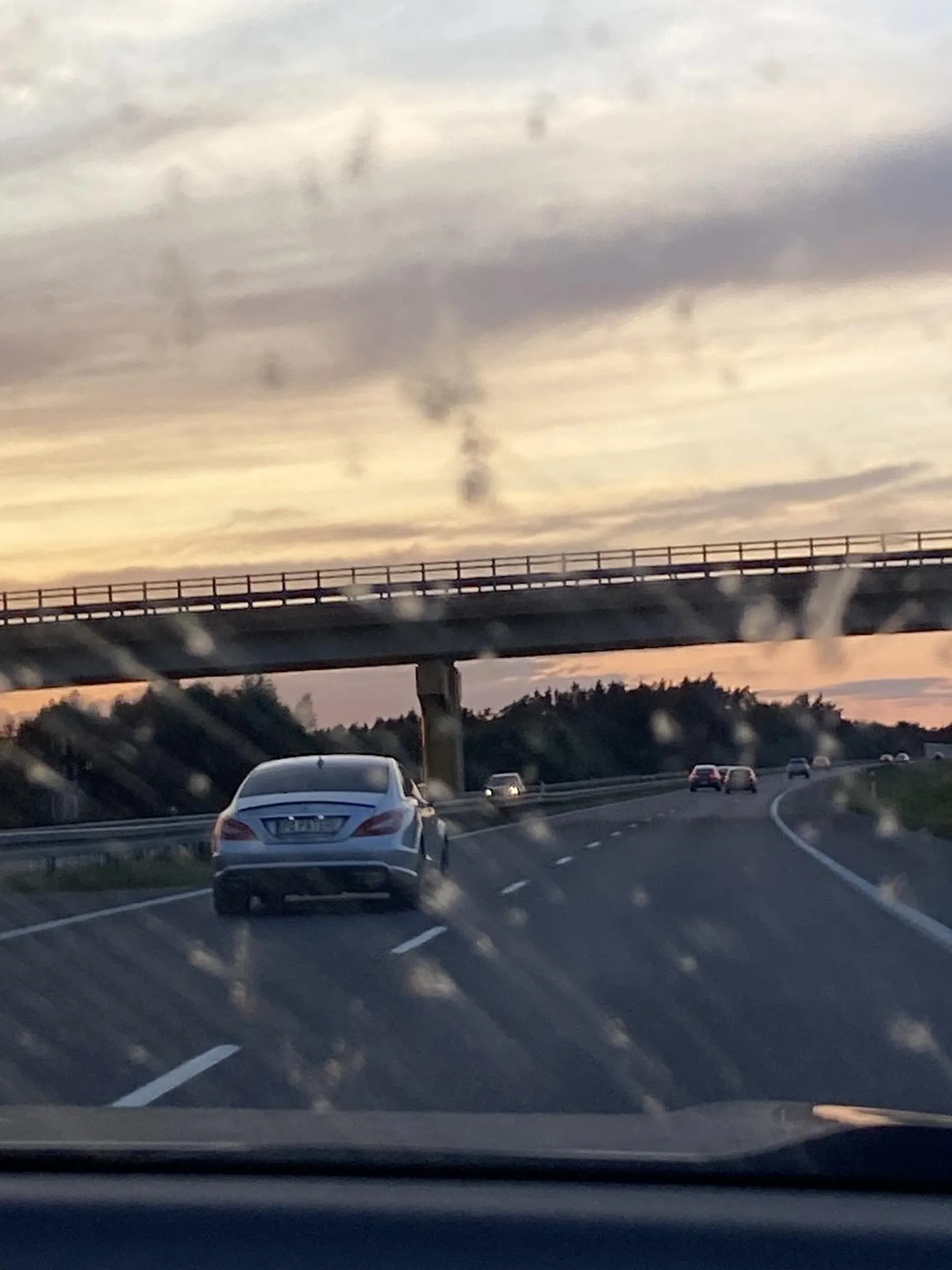 zajebista jazda, fajne prędkości mieliśmy pozdro