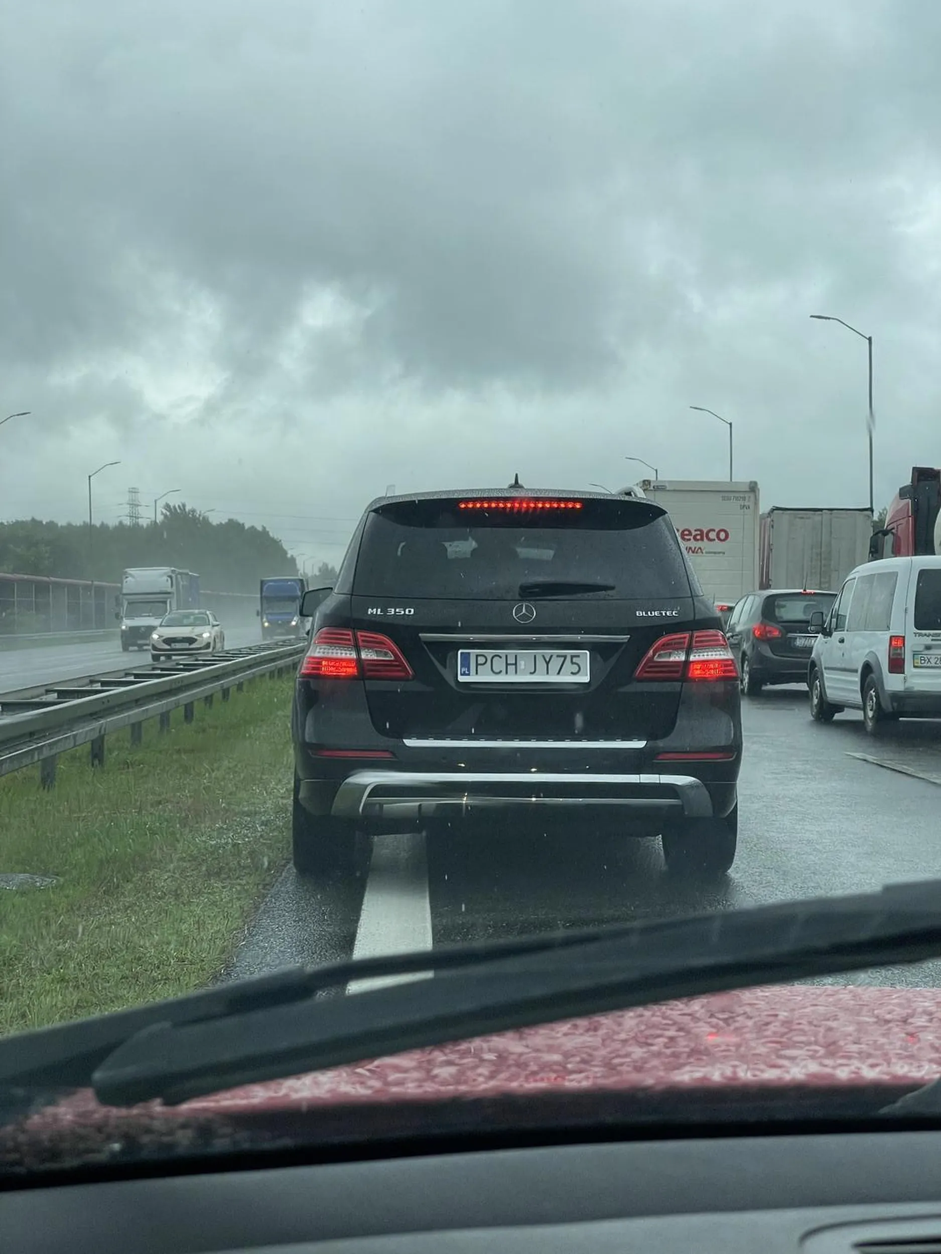 Pozdrawiam gościa z Merolka albo Panią która cały czas trzyma się lewej strony pasu i szybko reaguje na sygnały dźwiękowe ?