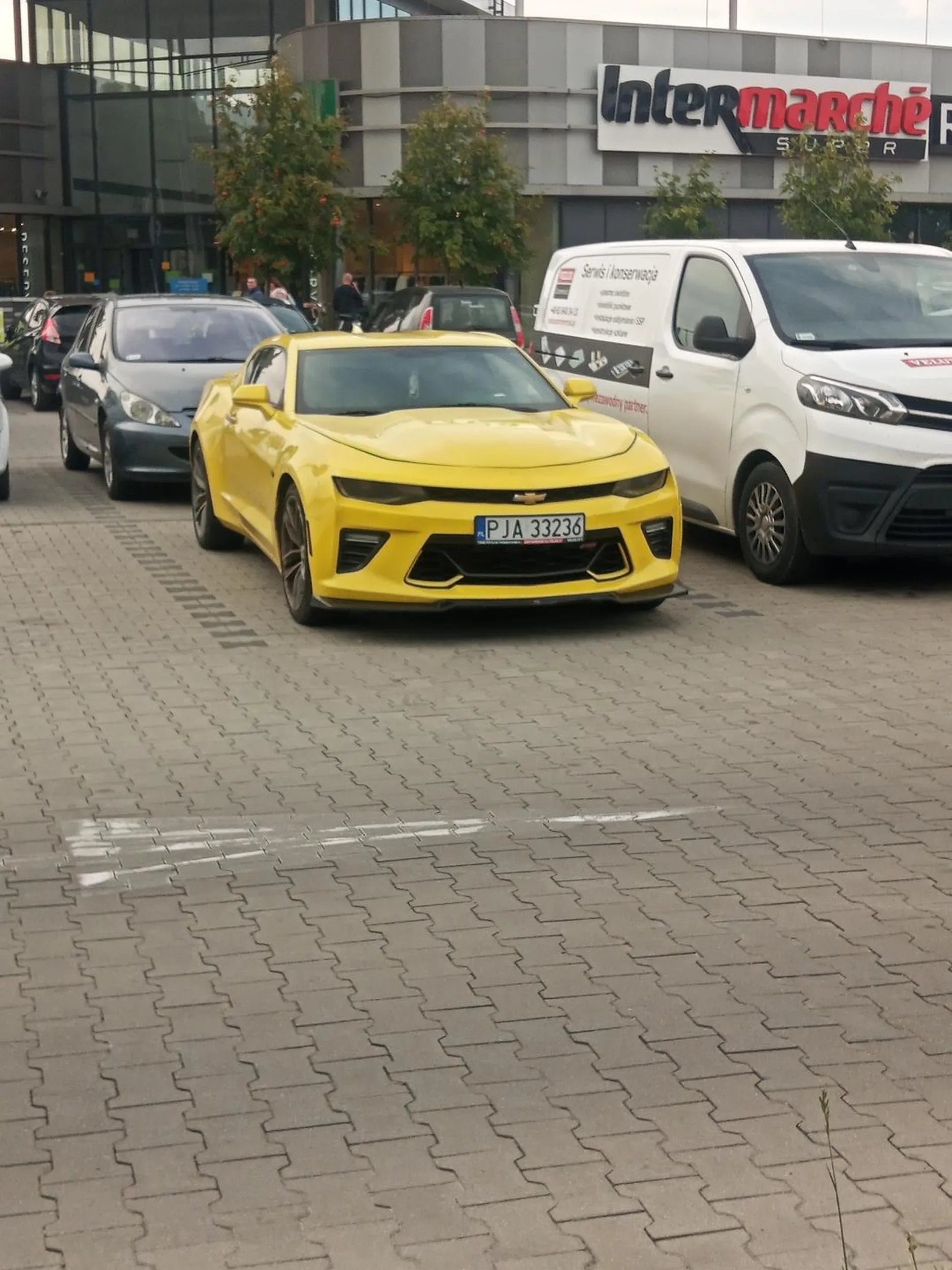 Świetne autko kocham Camaro