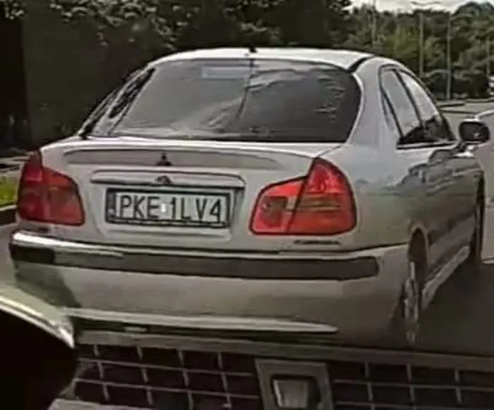 A żebyś tak uju w drzewo wjechał tą swoją brawurowa jazdą