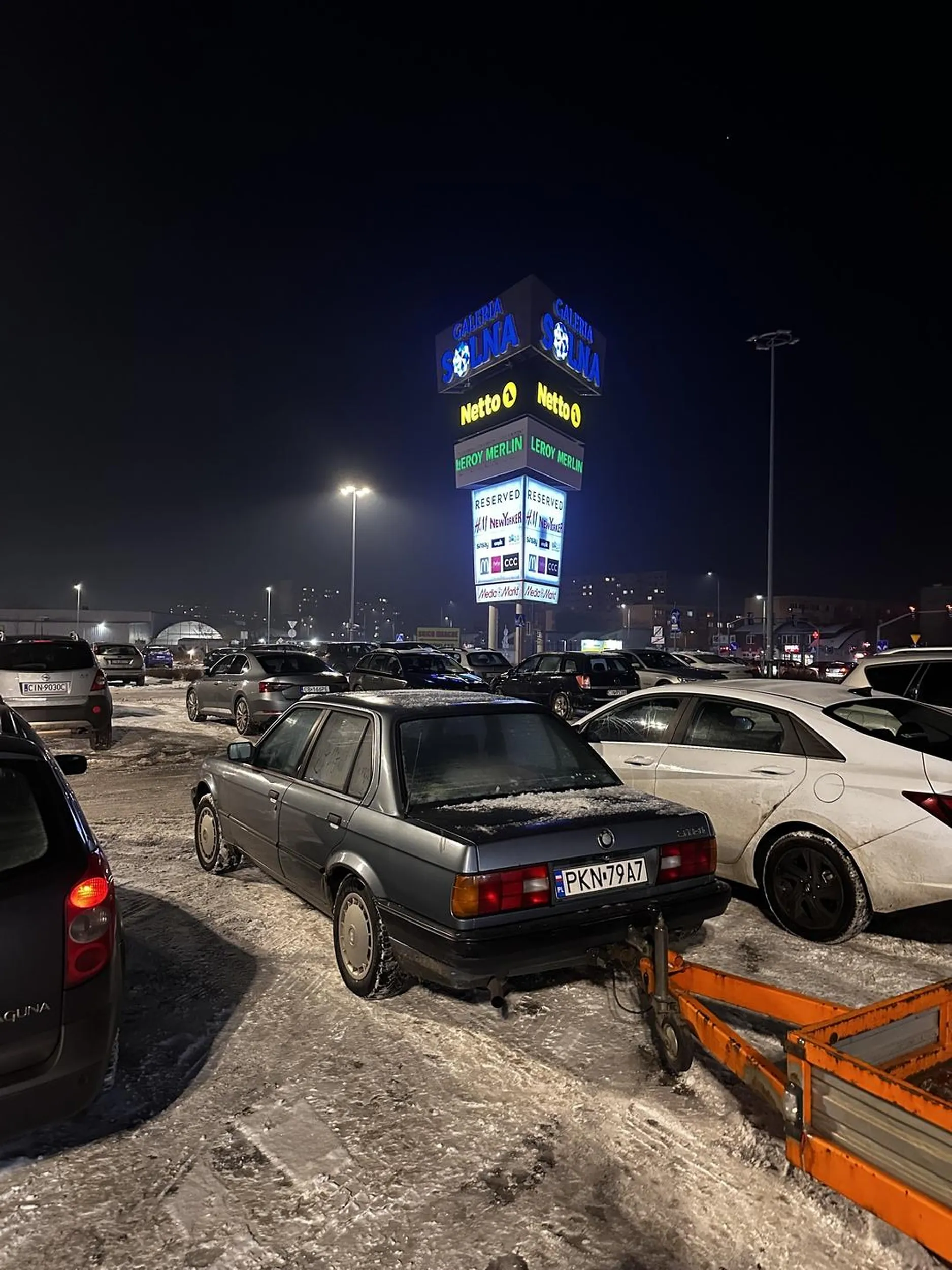 Piękna bunia na fladze